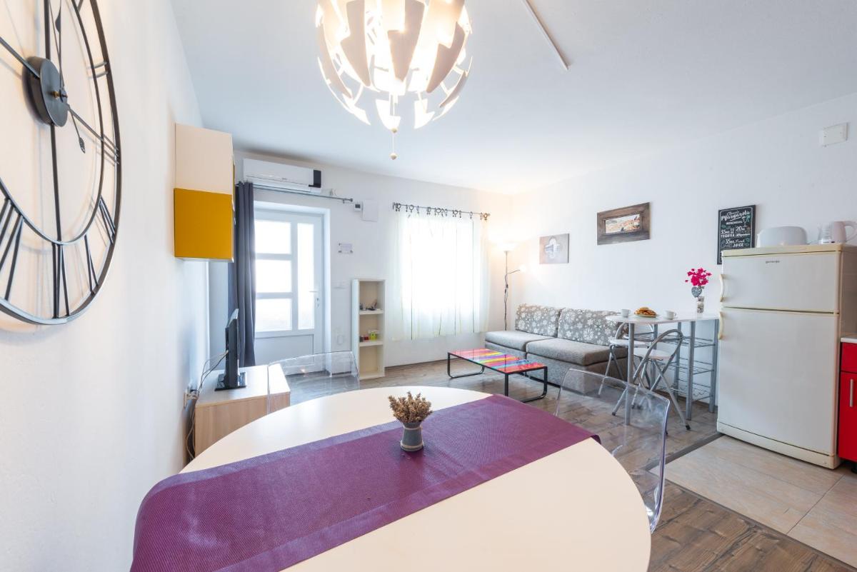 Apartments Marivo Lapad