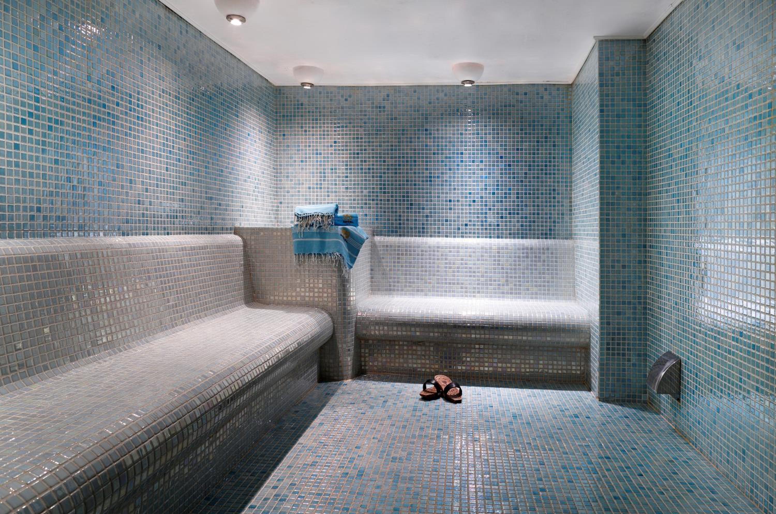 Darkhill Otel - Image 33