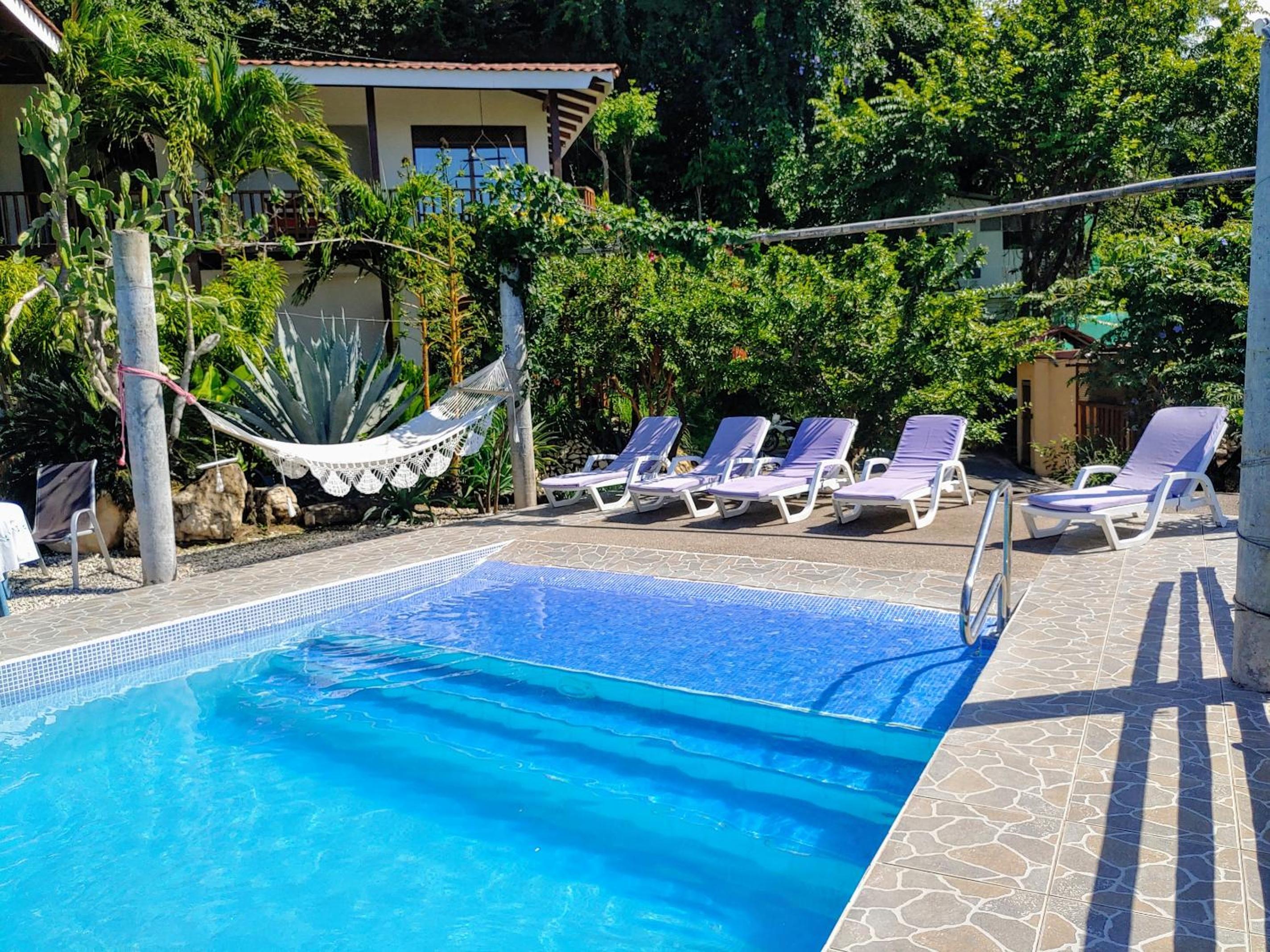 Casa Luna - Private Villa with Ocean View, Pool, AC, Wi-Fi