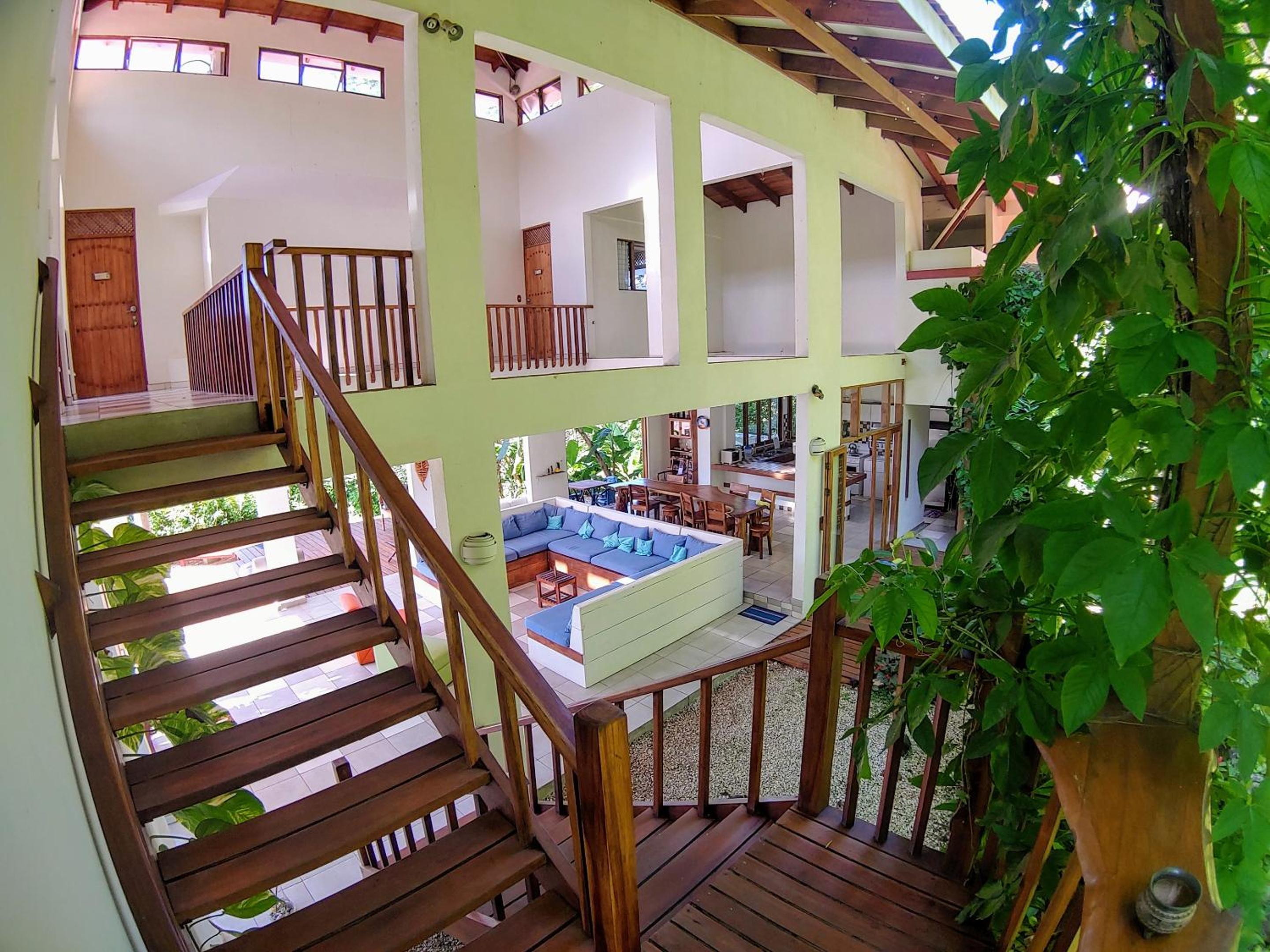 Casa Luna - Private Villa with Ocean View, Pool, AC, Wi-Fi