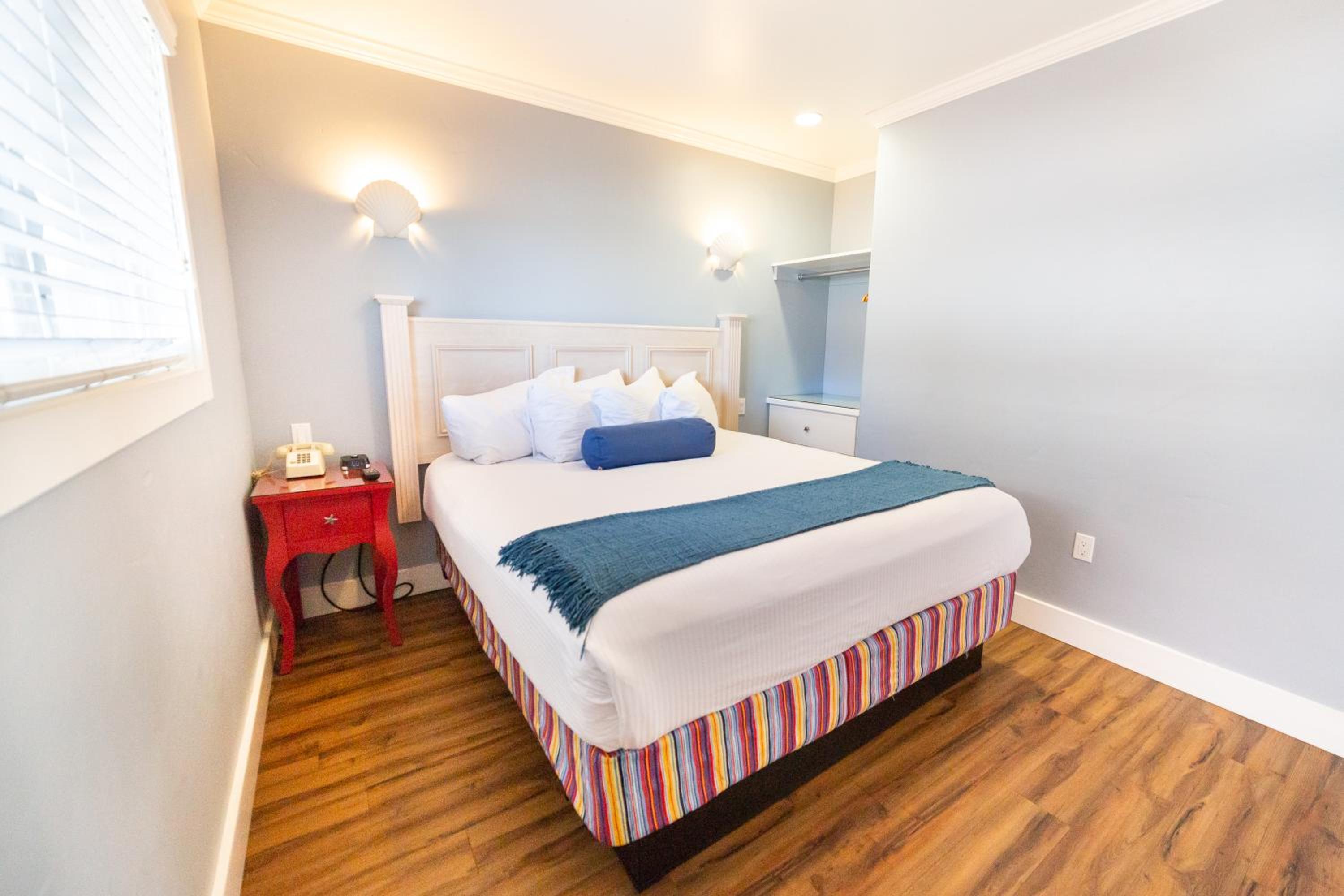 Beach Street Inn and Suites