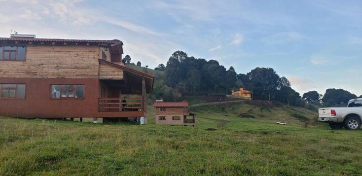 CABAÑAS COLINAS de SAN NICANOR