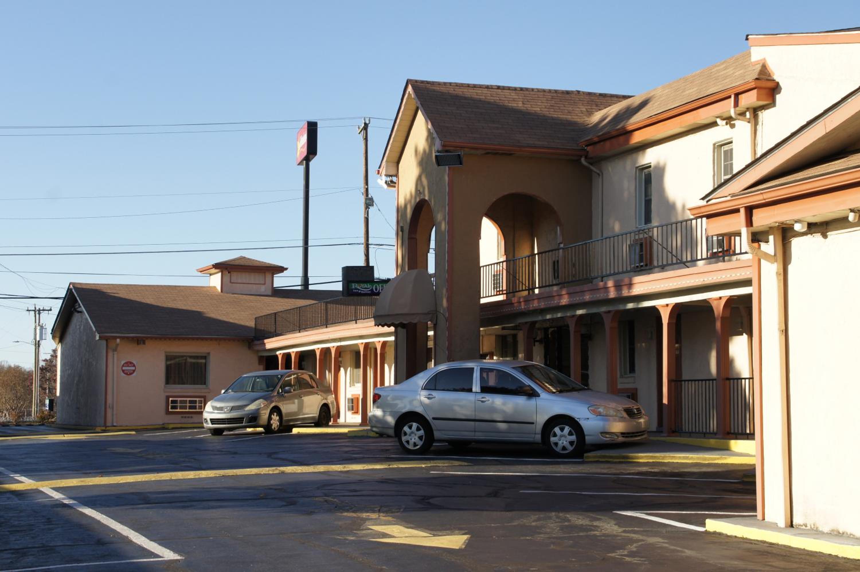 Royalinn & suites view 2