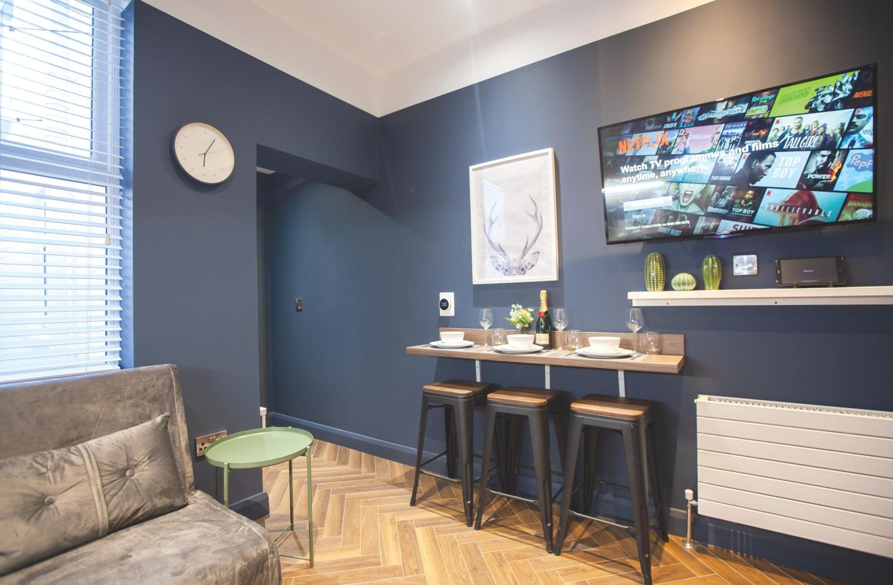 Yellow Hive Boutique Stay Apt 1 view 5