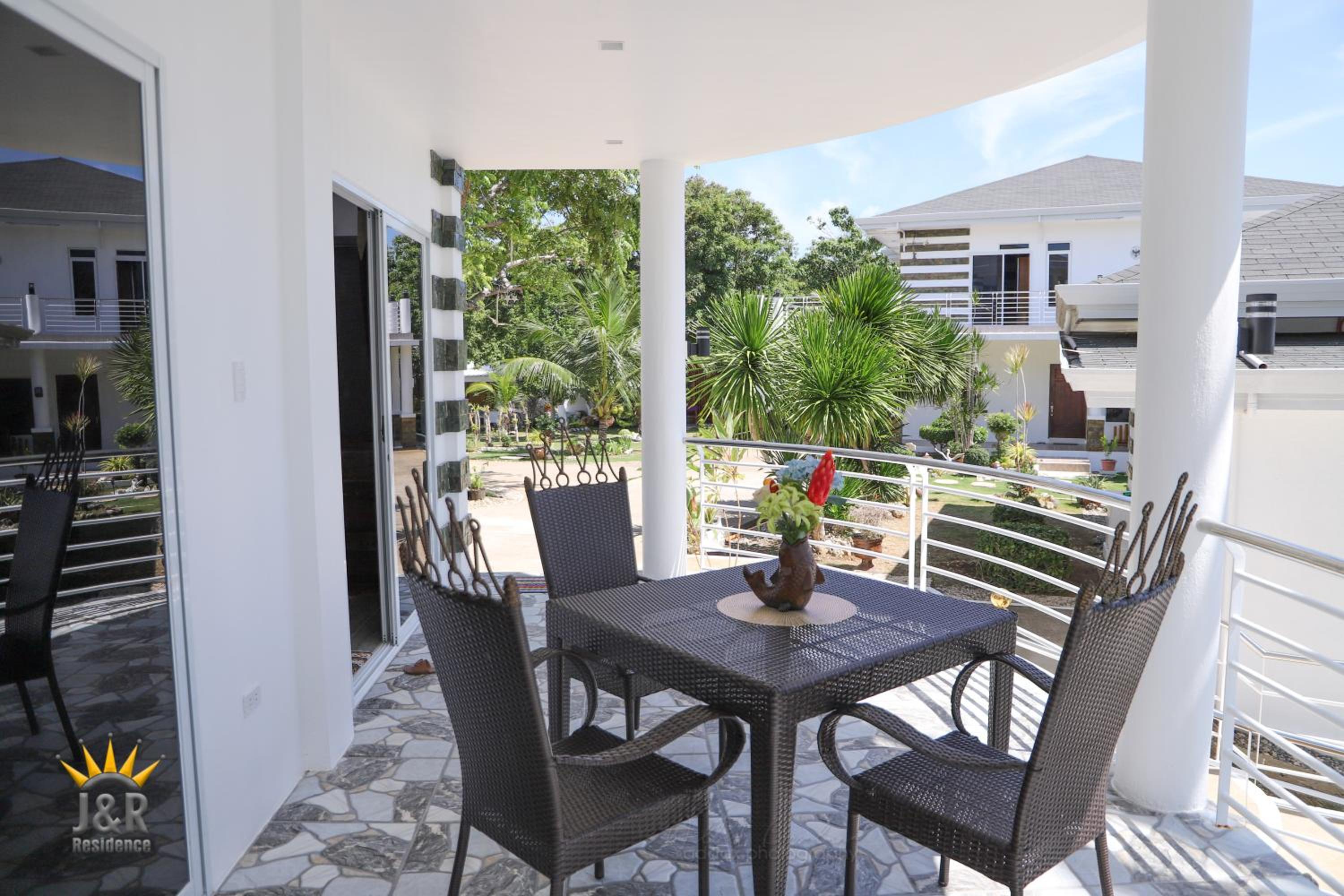 J&R Residence