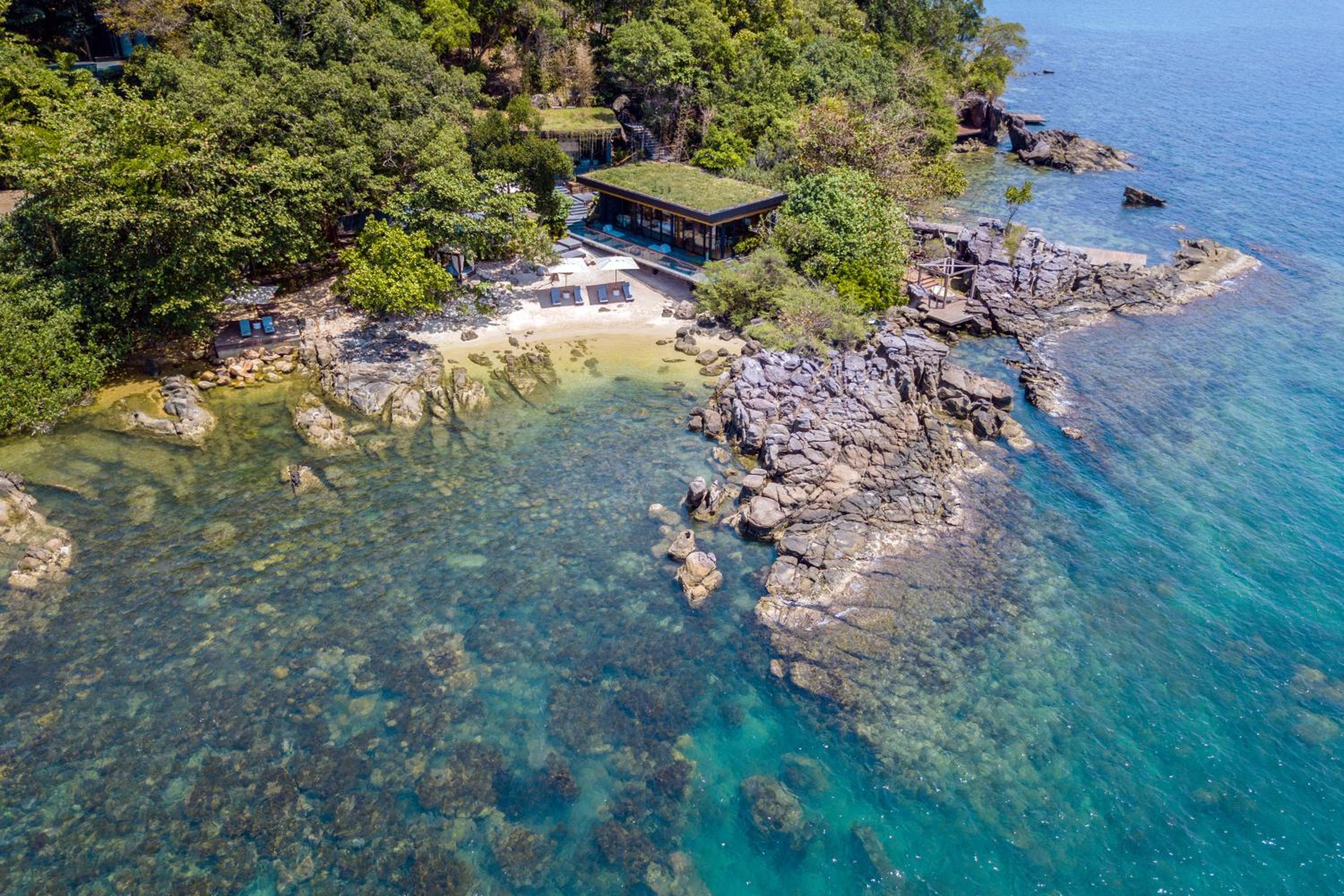 Hotel Six Senses Krabey Island - Image 1