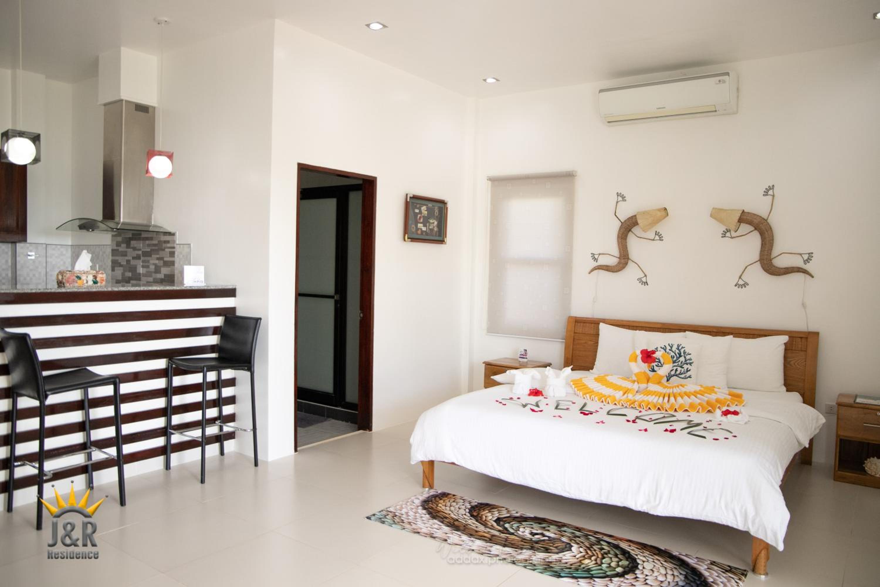 J&R Residence