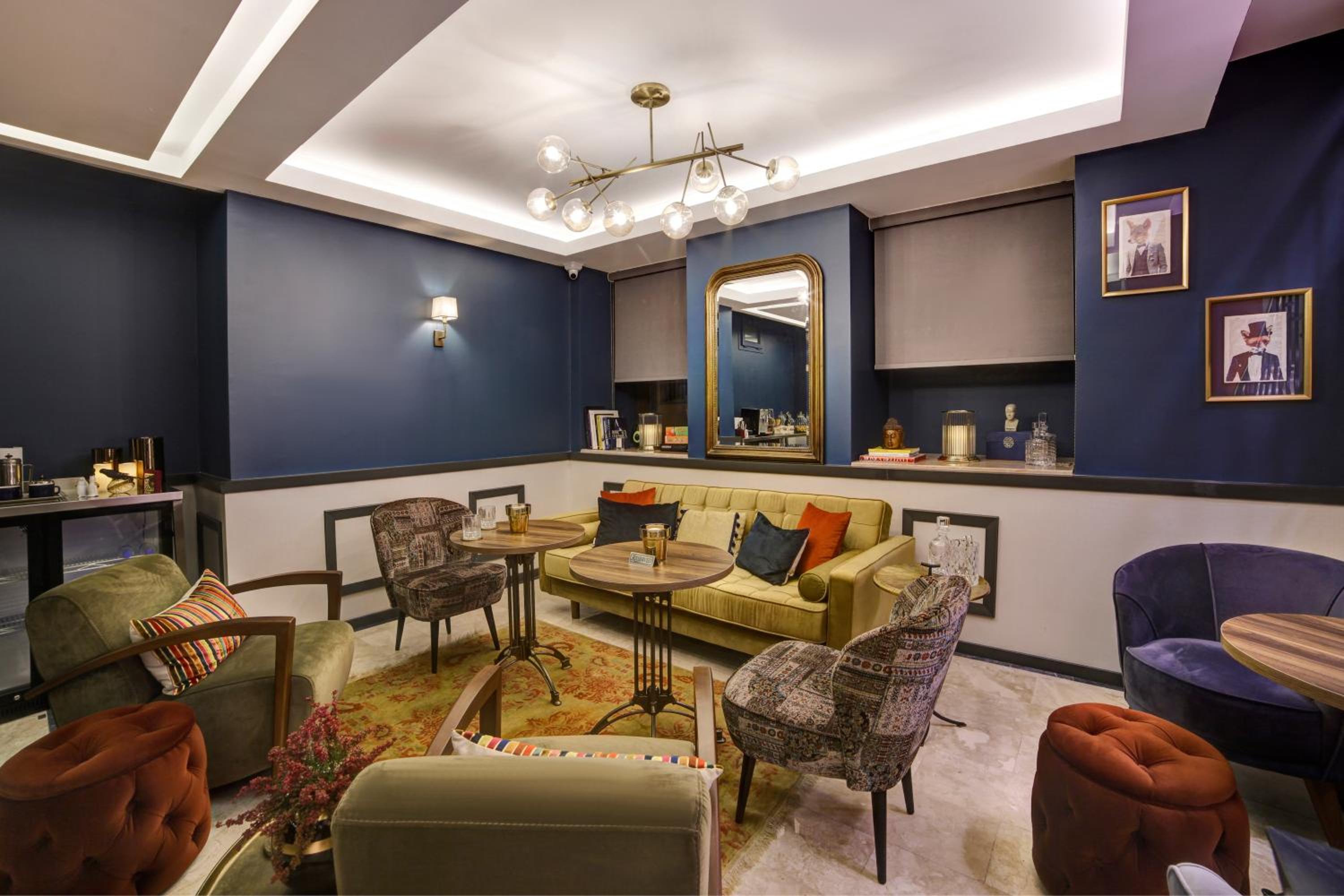 The Fox Otel - Image 99