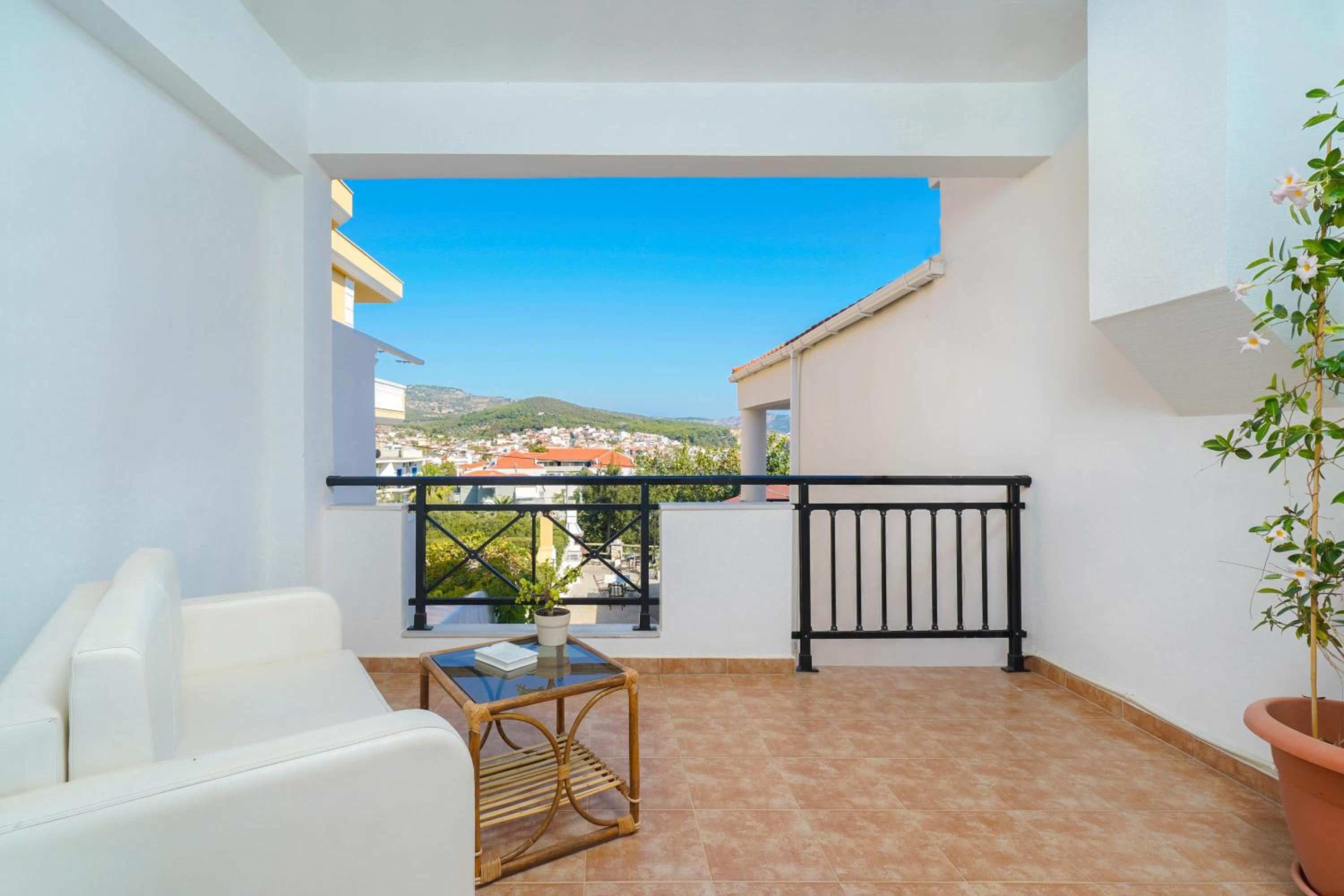 Villa Golden Nest view 5