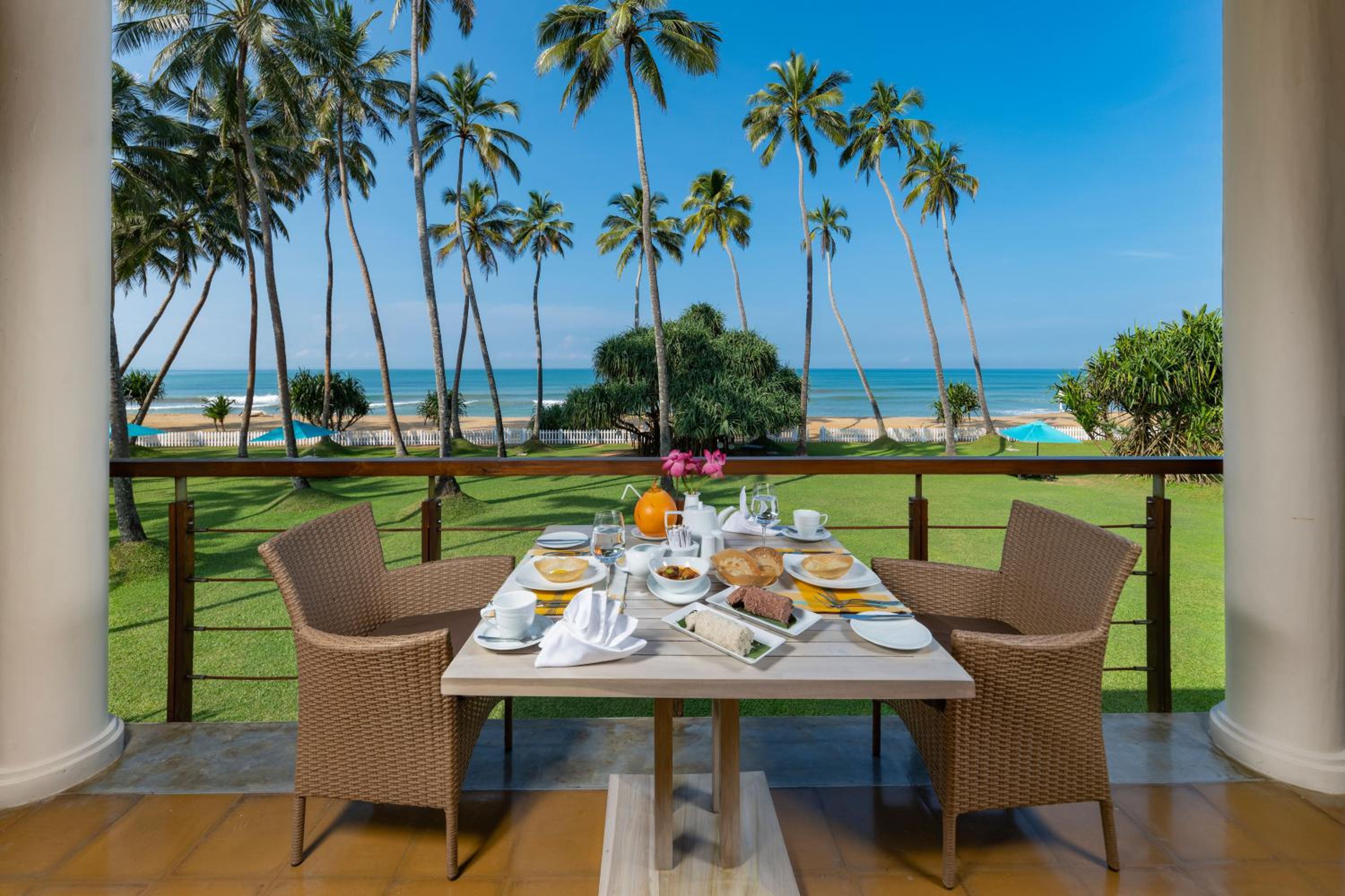 Clove Beach Wadduwa
