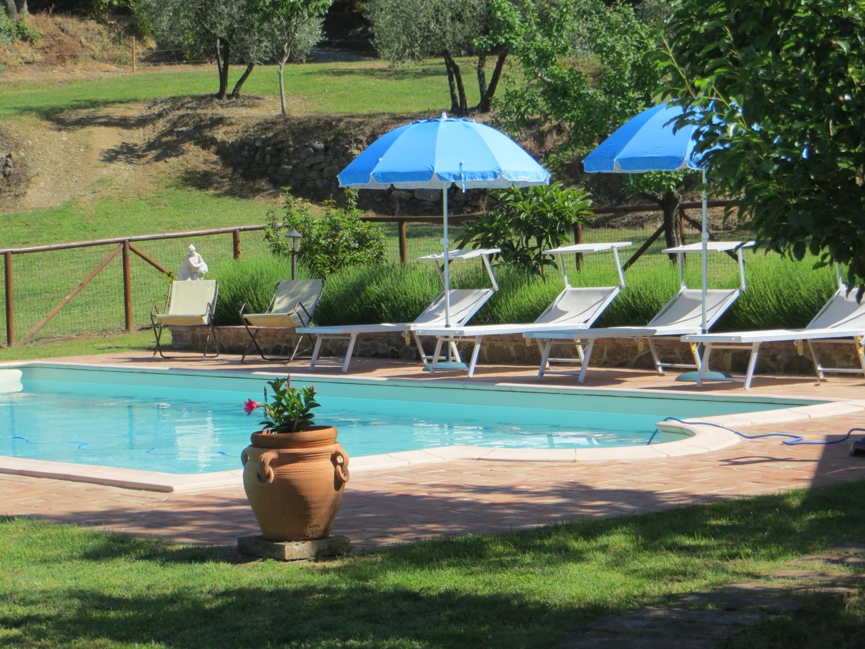 PODERE CAPANNE view 2