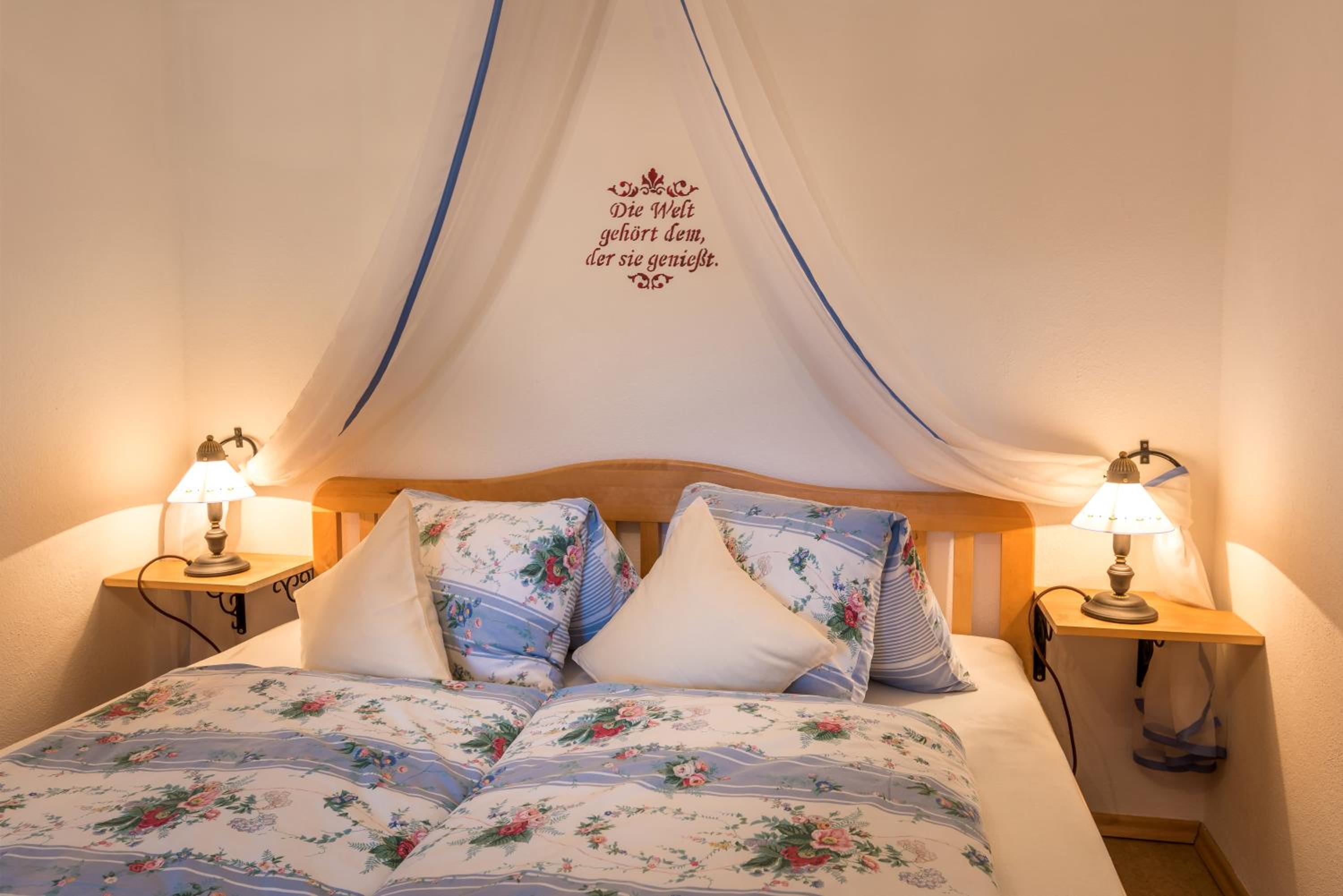 Ferienwohnungen Hotel Garni Dörflerwirt