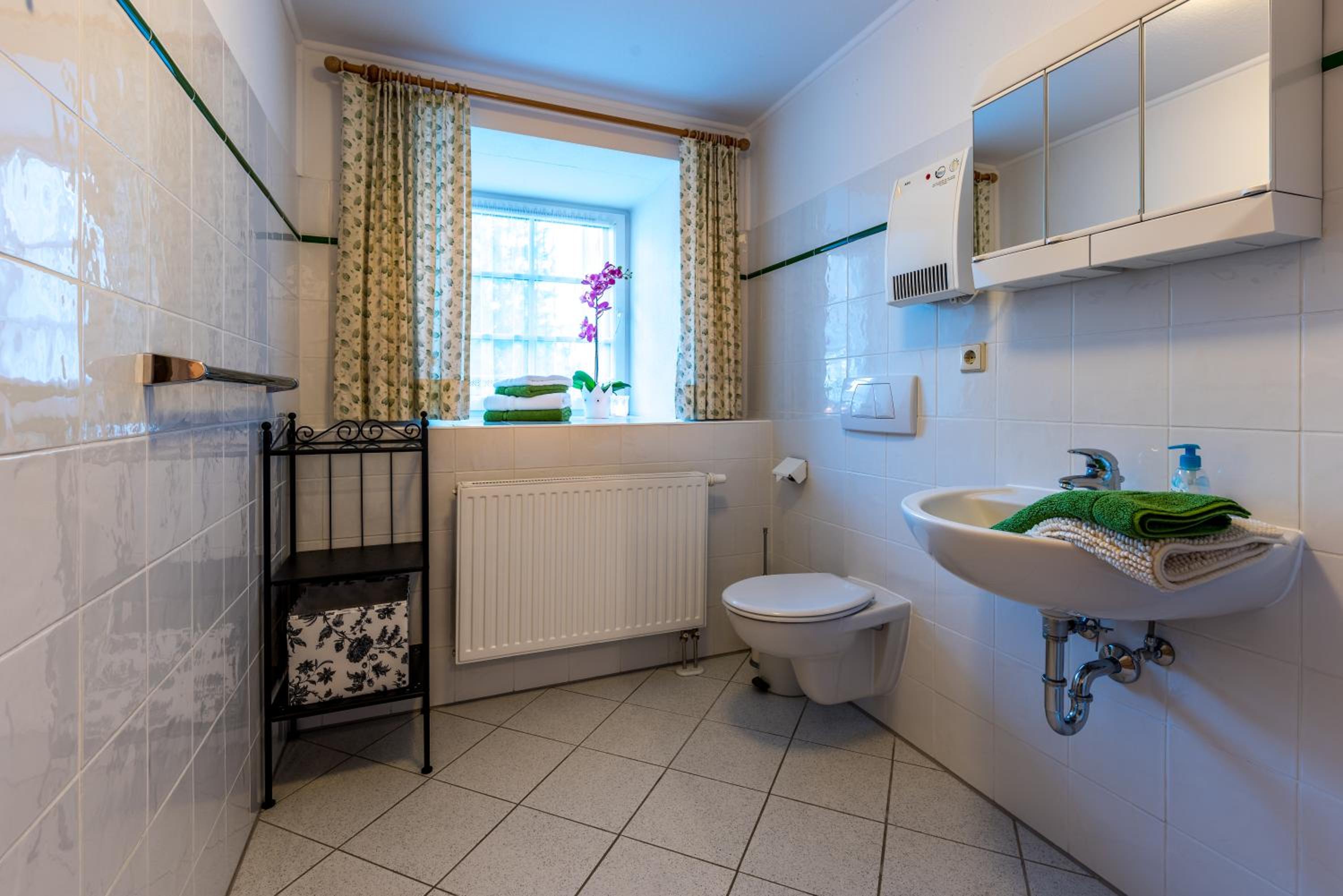 Ferienwohnungen Hotel Garni Dörflerwirt