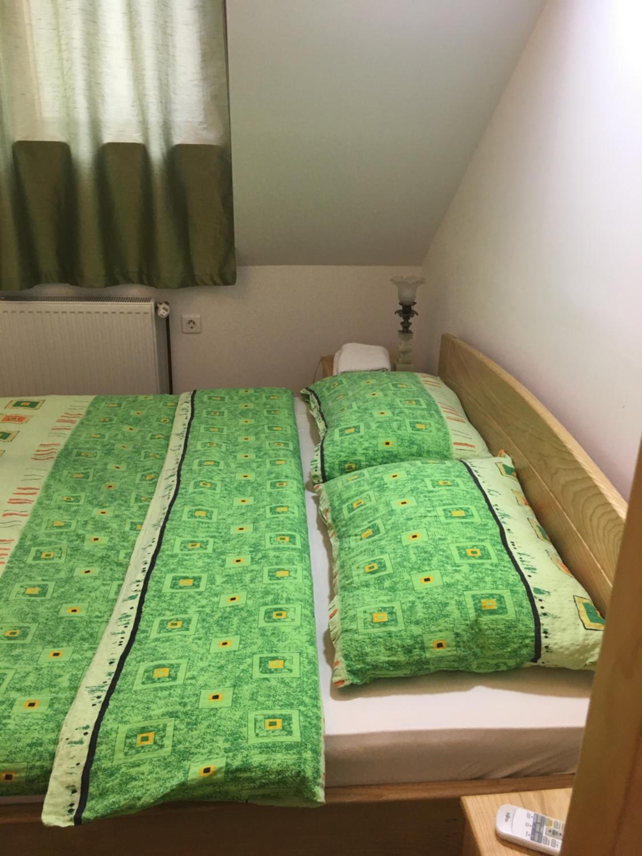 Photo 33