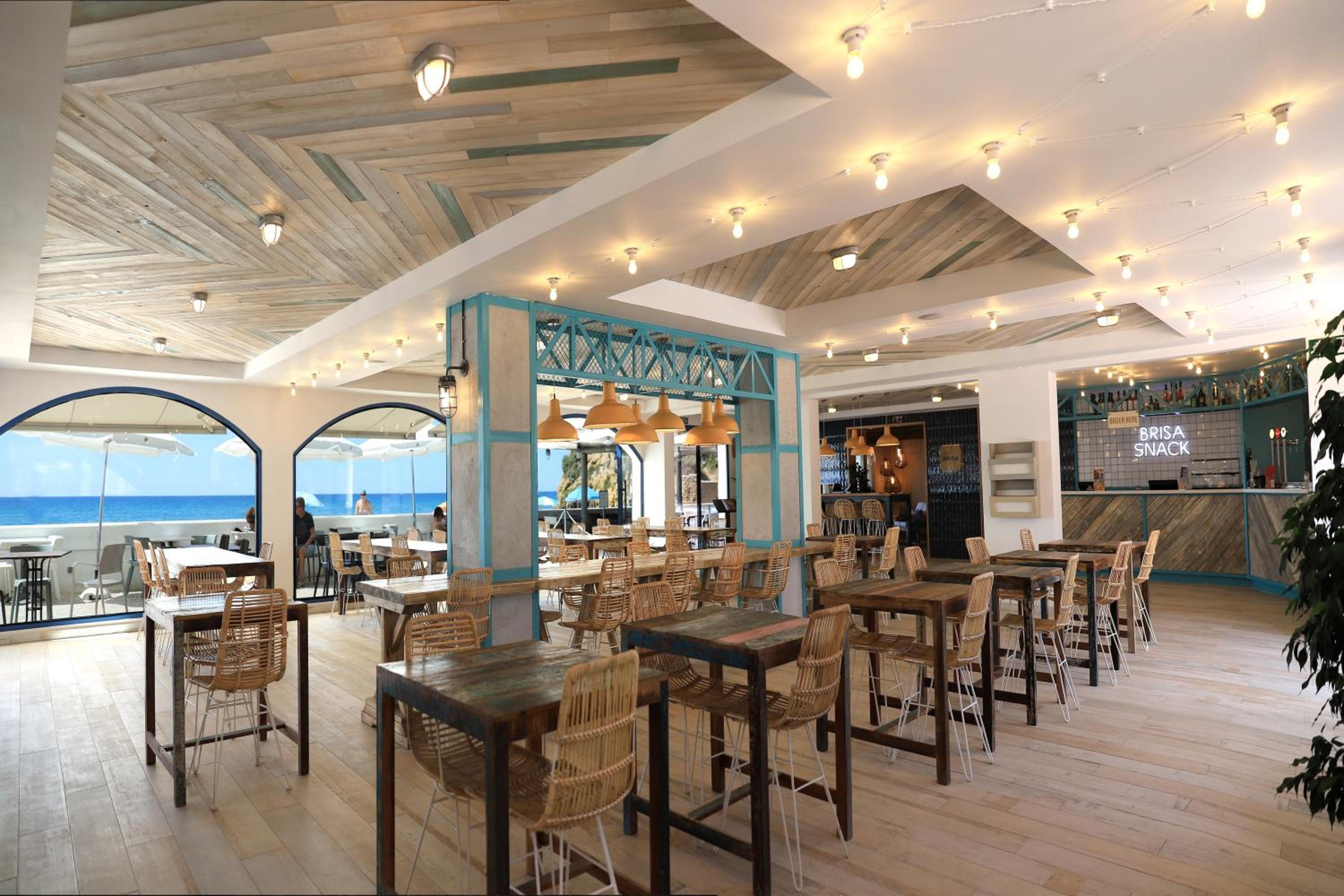 Tamarit Beach Resort