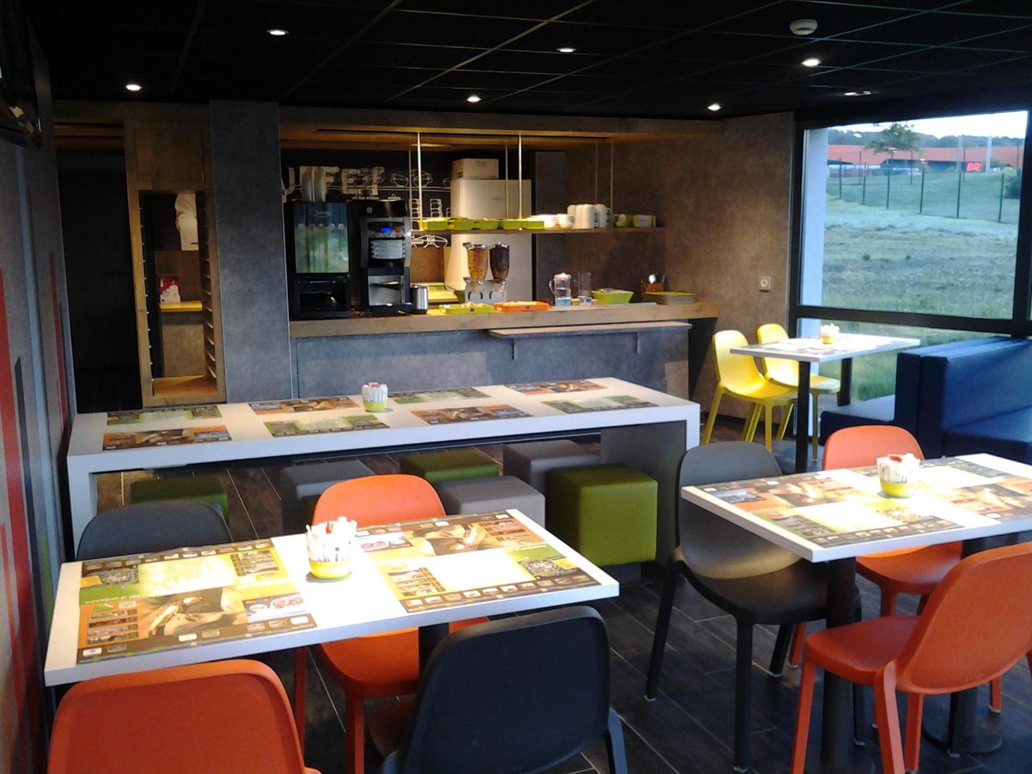 restaurant