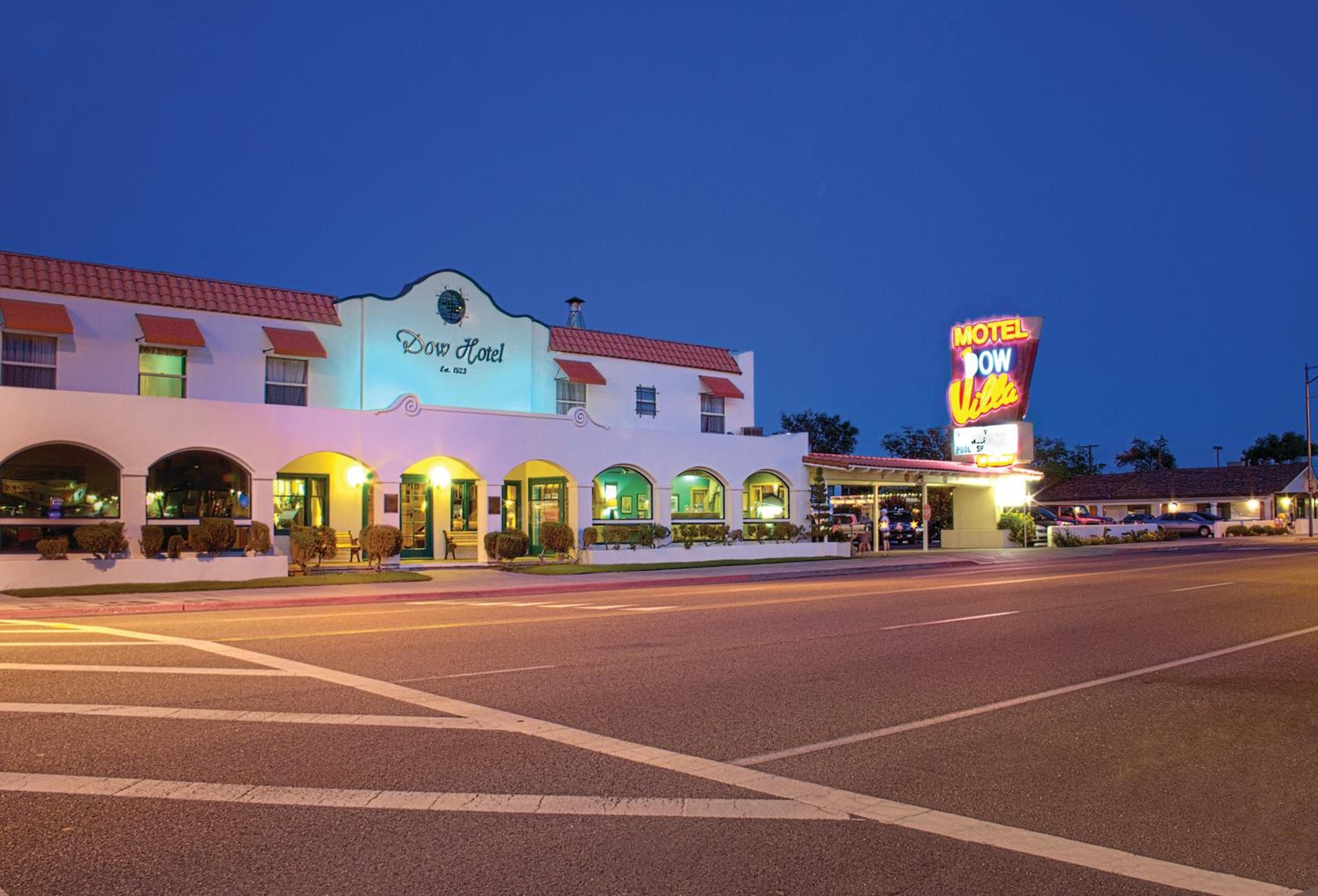 Dow Villa Motel view 4