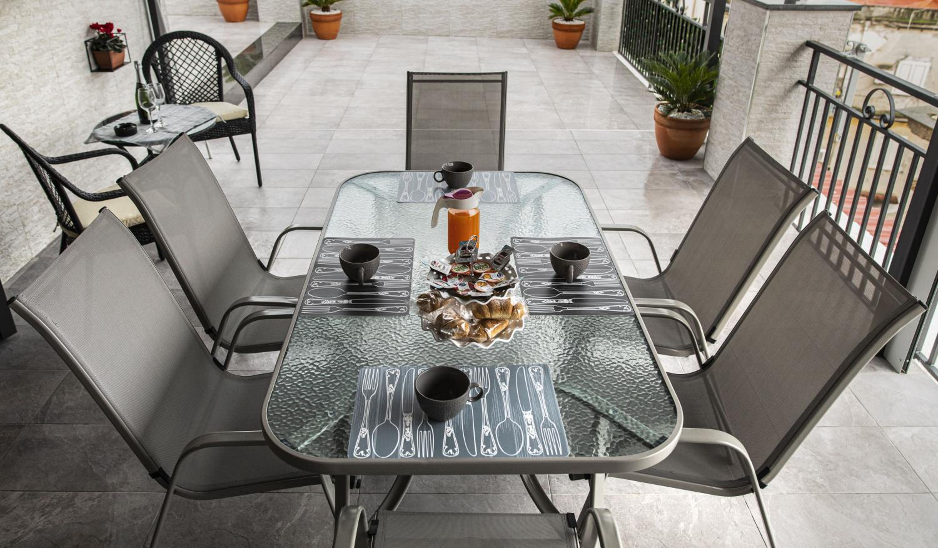 balance & terrace