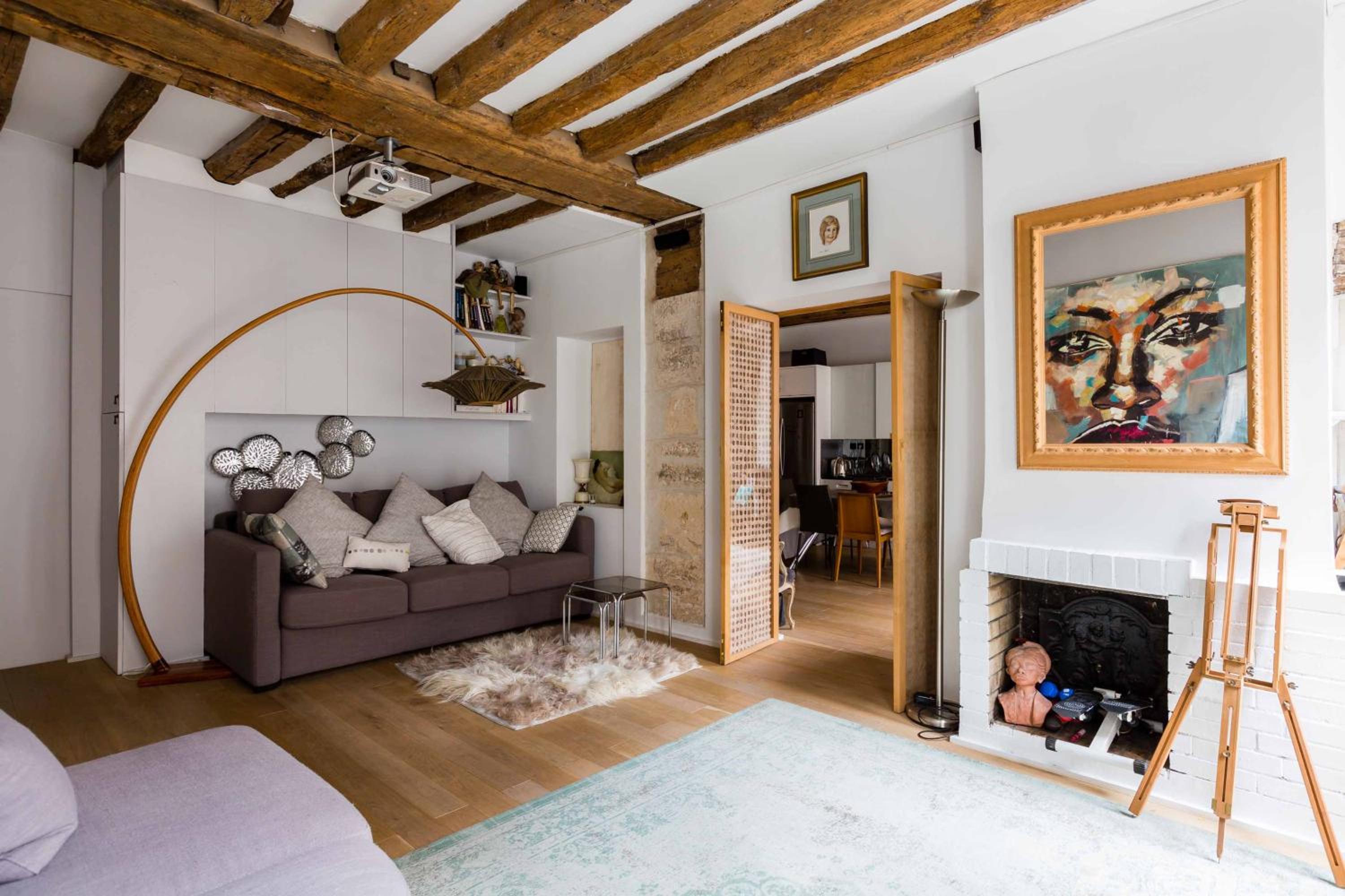 Veeve - Artistic Excellence in the Marais