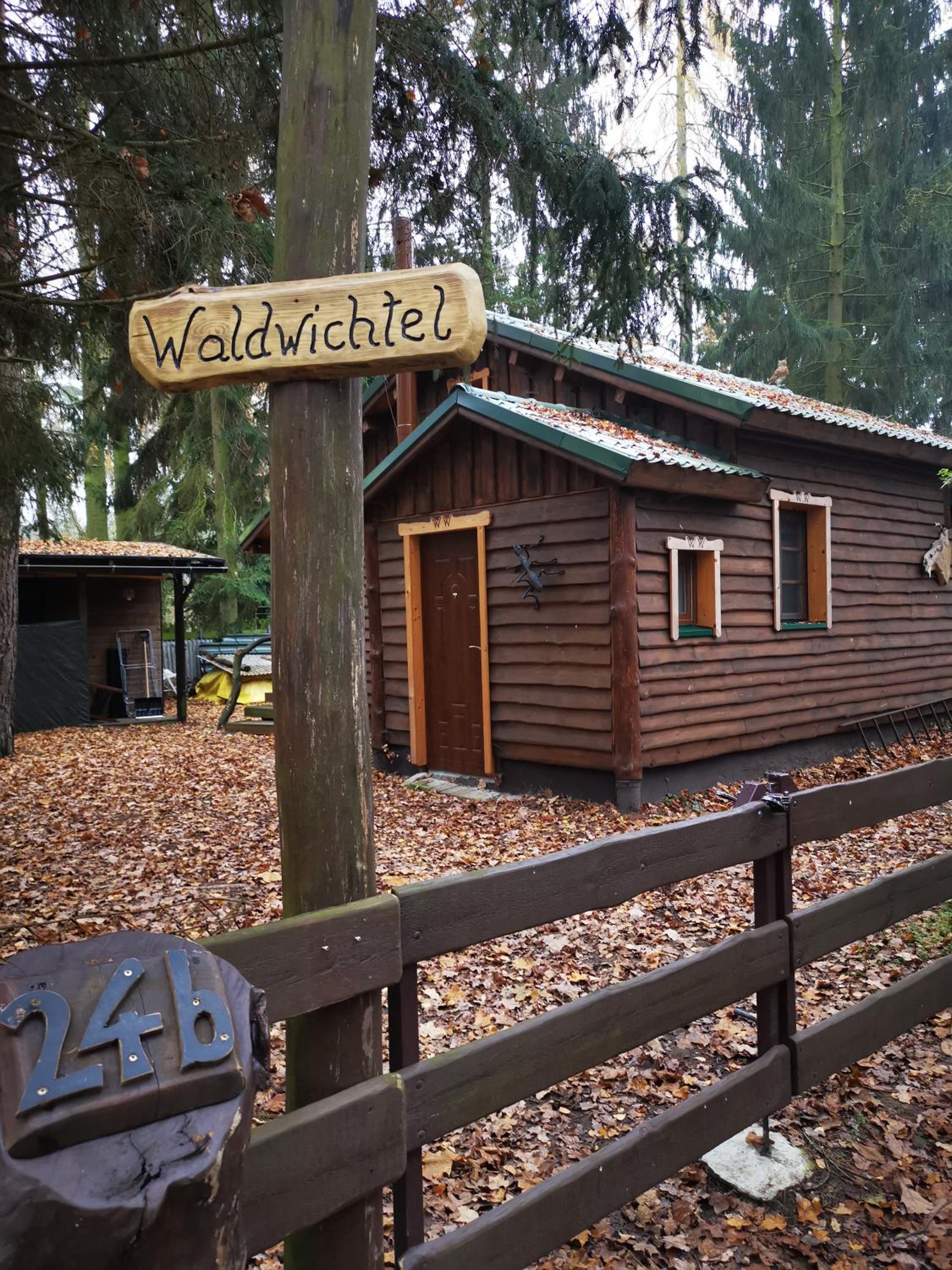 Holzhaus Waldwichtel am Wald und See