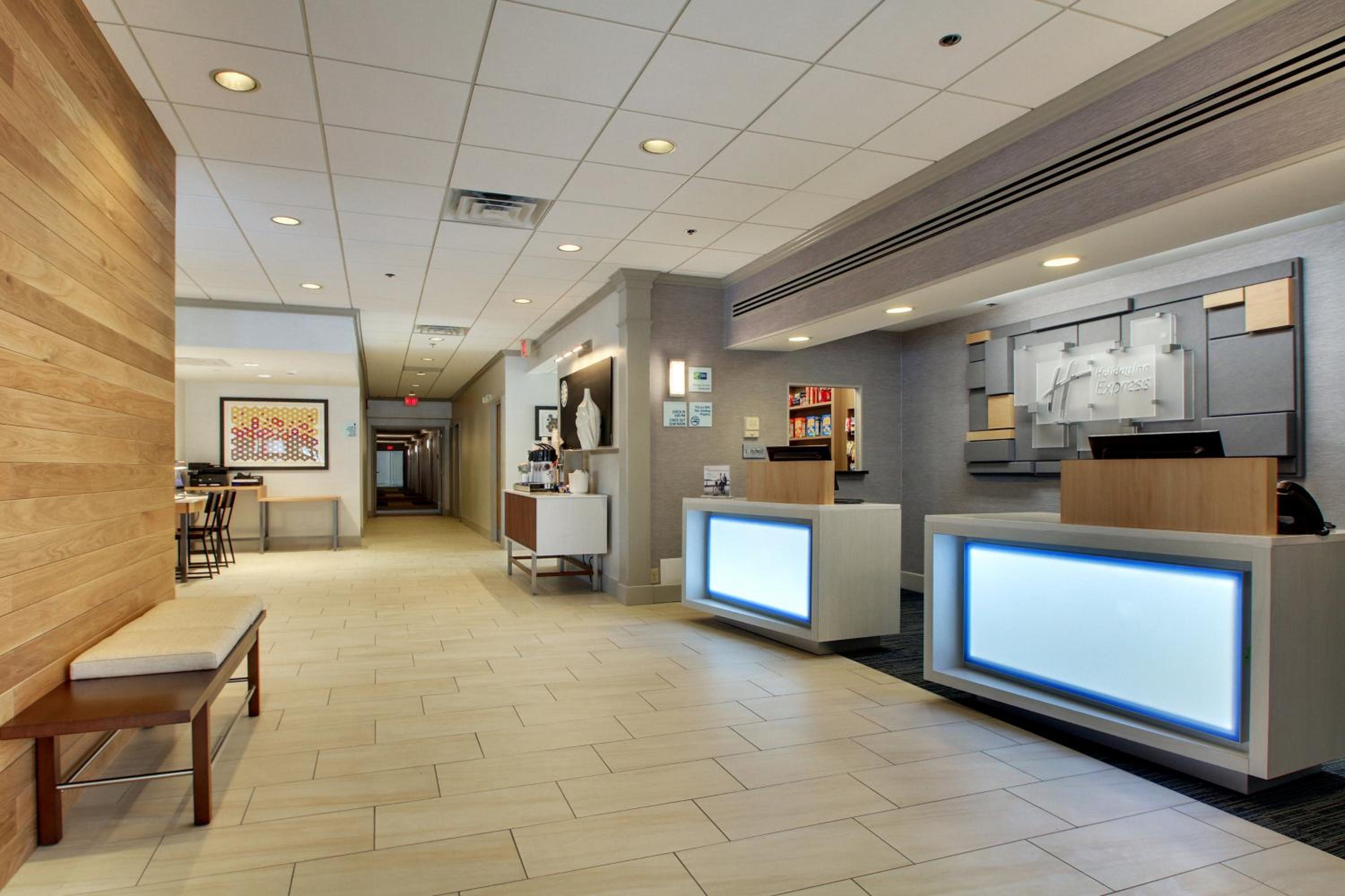 Poughkeepsie Vacations - Holiday Inn Express Poughkeepsie, an IHG Hotel - Property Image 1