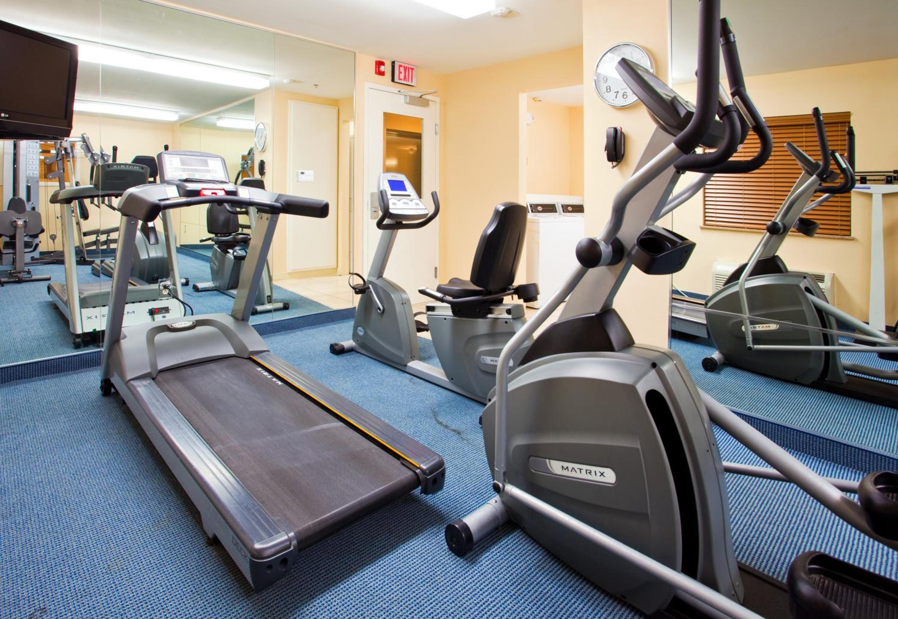 Jacksonville Vacations - Candlewood Suites Jacksonville, an IHG Hotel - Property Image 5