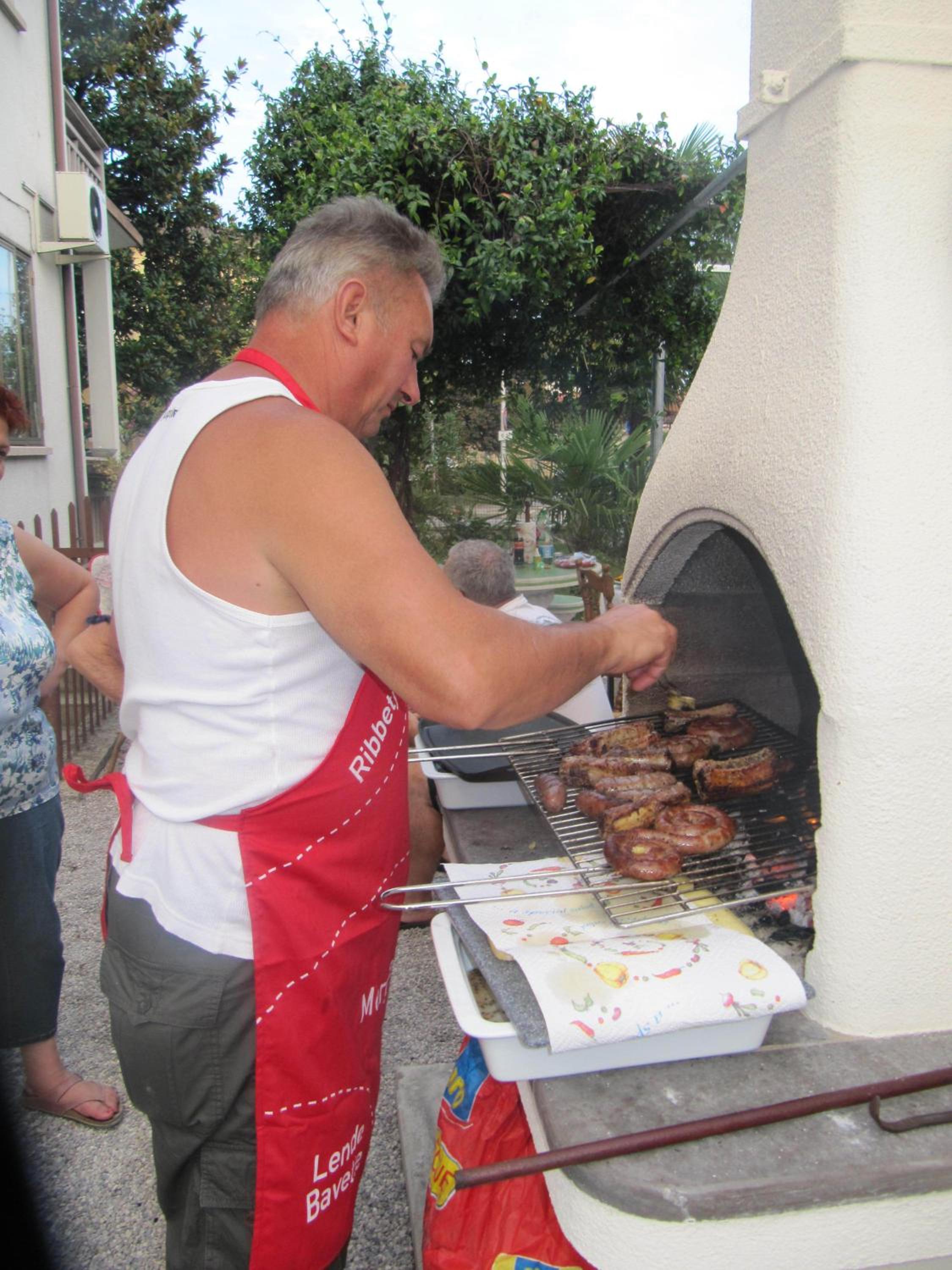 Photo 25