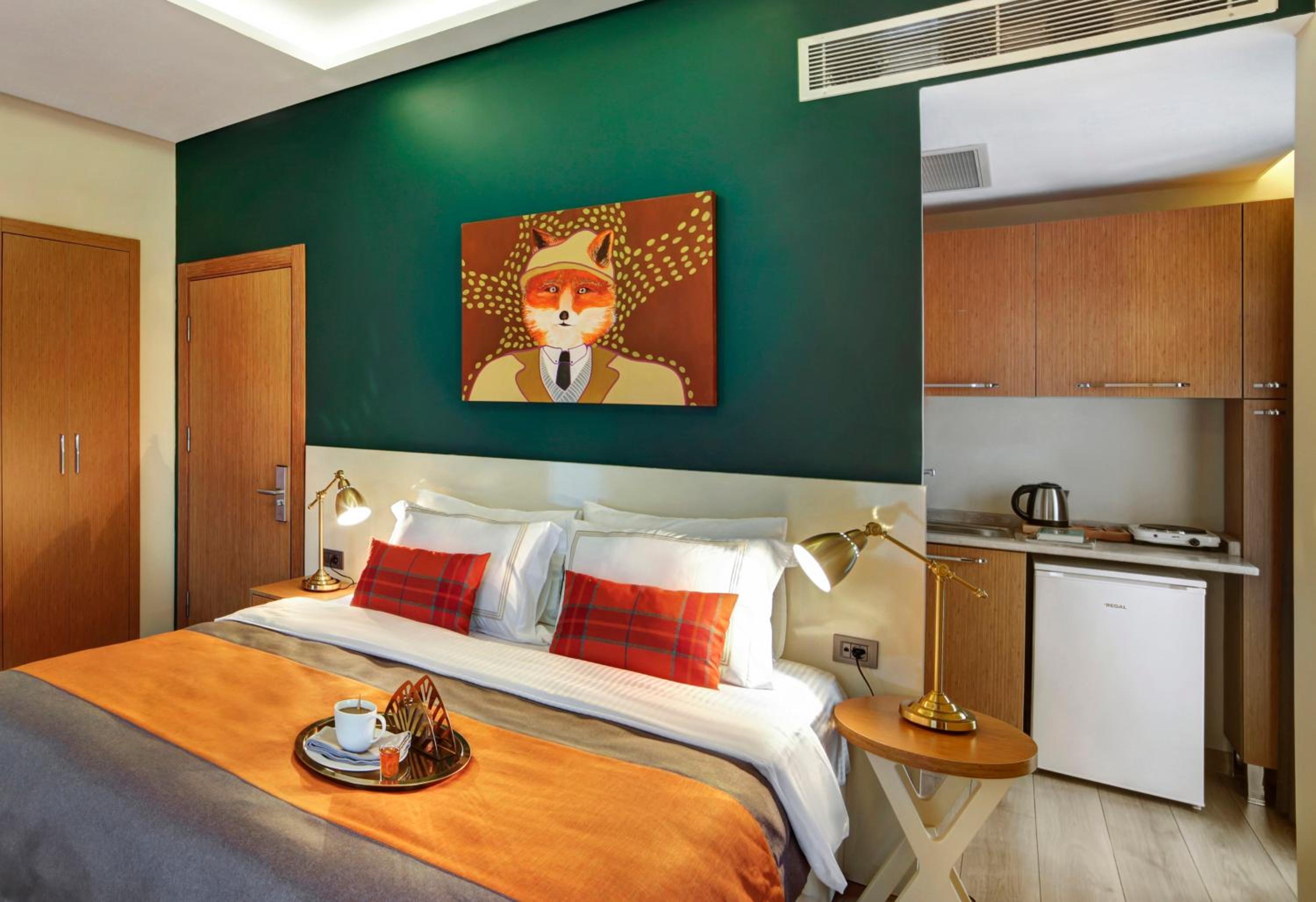 The Fox Otel - Image 53