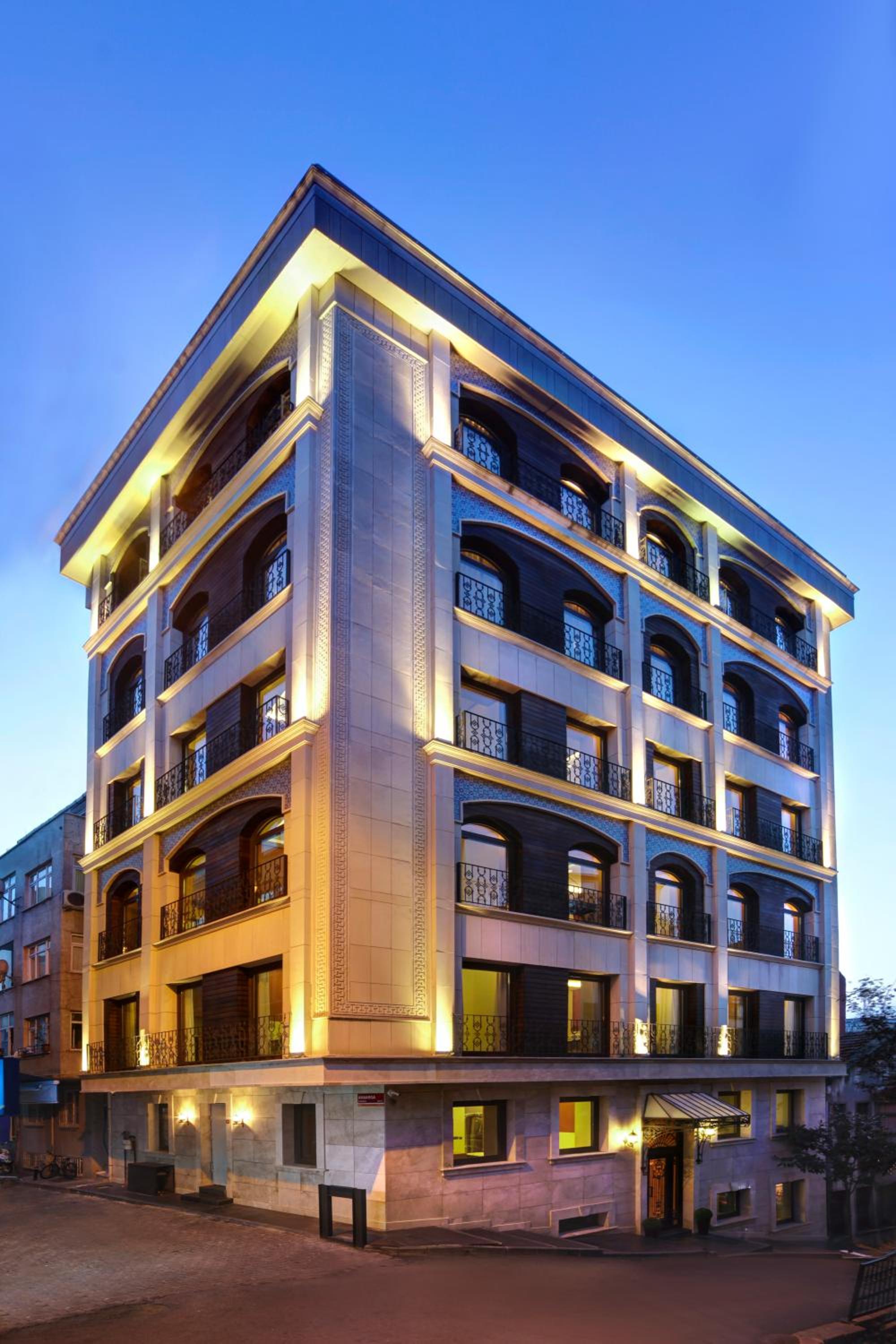 The Fox Otel - Image 12