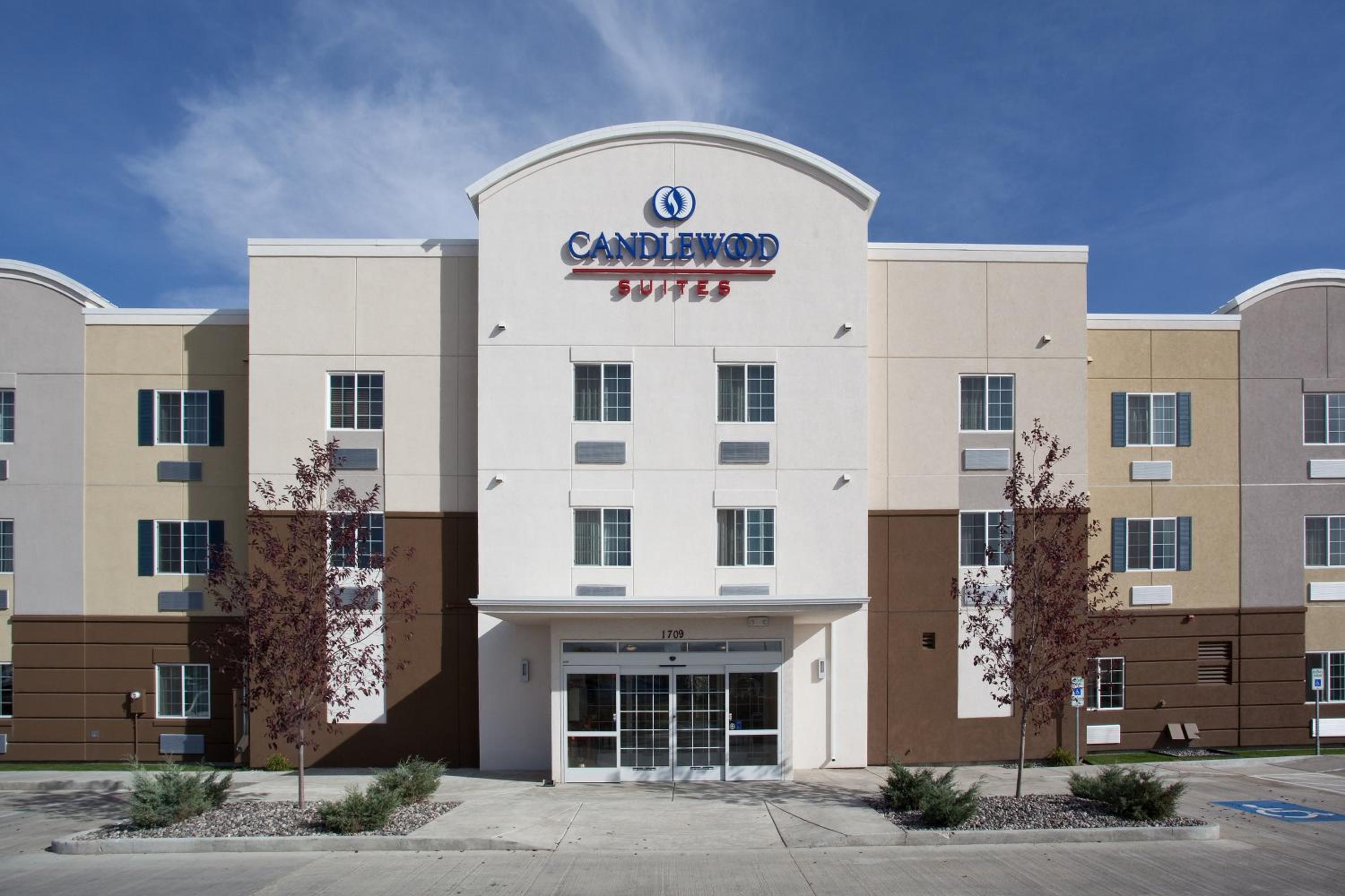 Sheridan Vacations - Candlewood Suites Sheridan, an IHG Hotel - Property Image 1