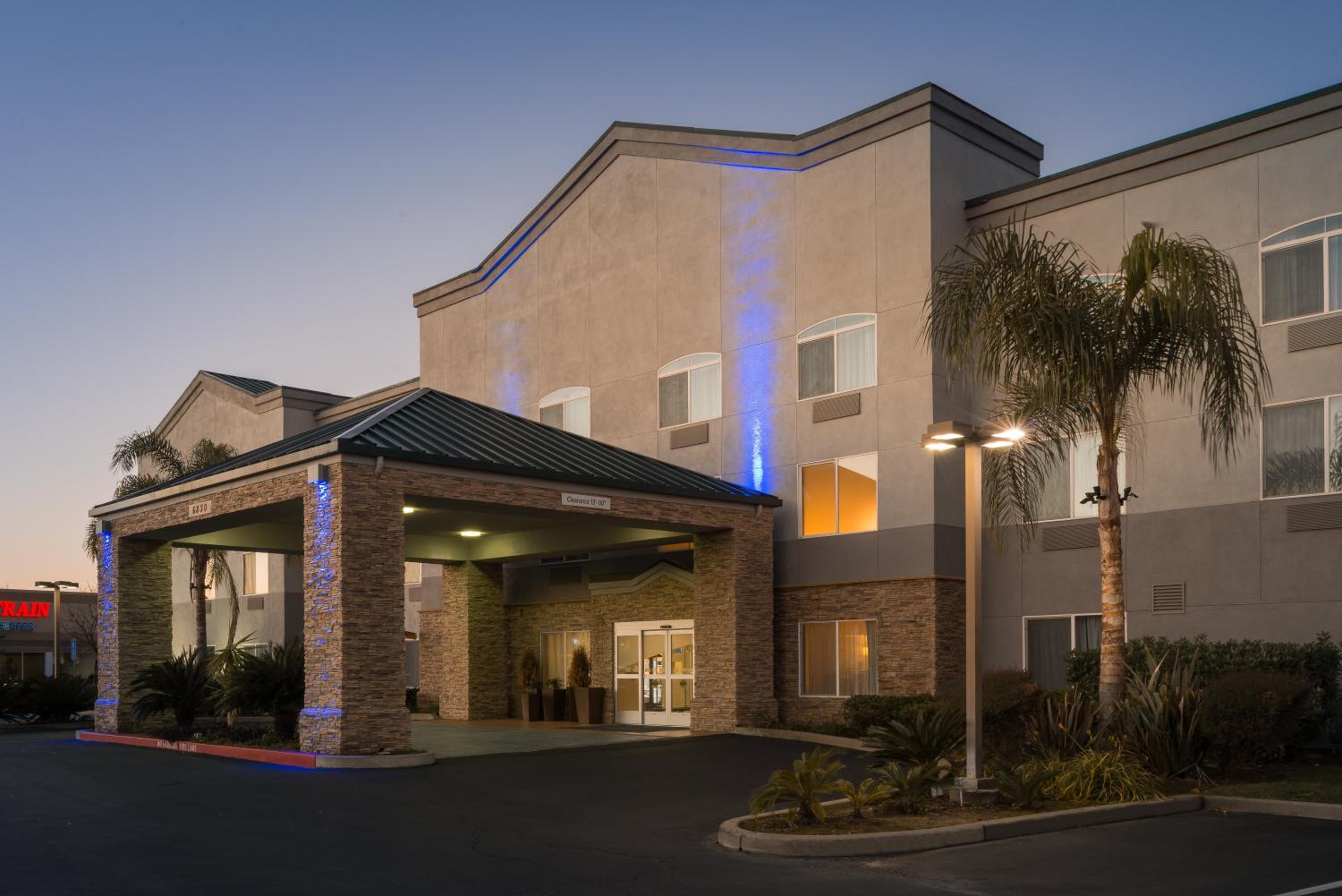 Holiday Inn Express Rocklin - Galleria Area, an IHG Hotel - Property Image 21