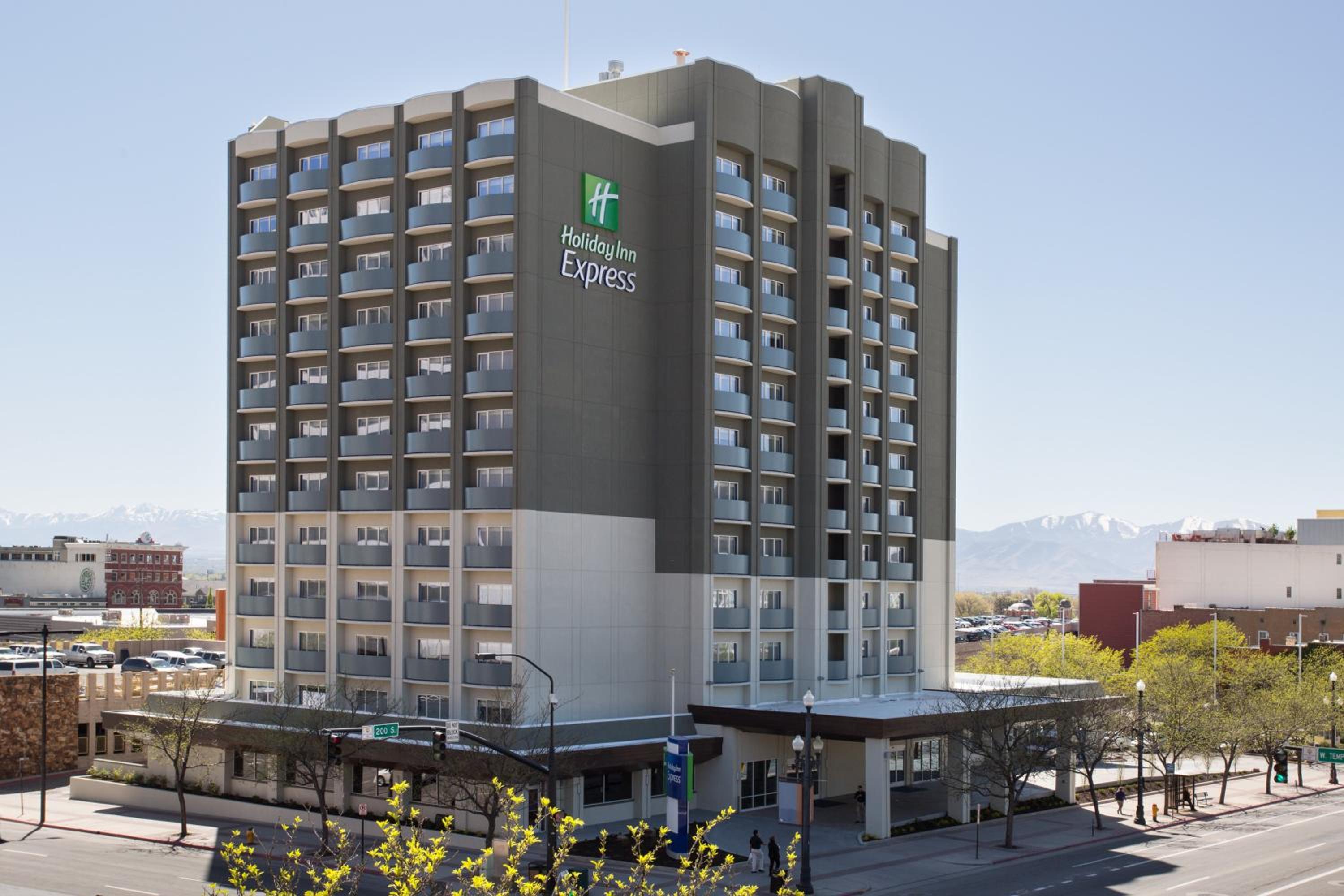 Hotel Holiday Inn Express Salt Lake City Downtown, an IHG Hotel - Image 1