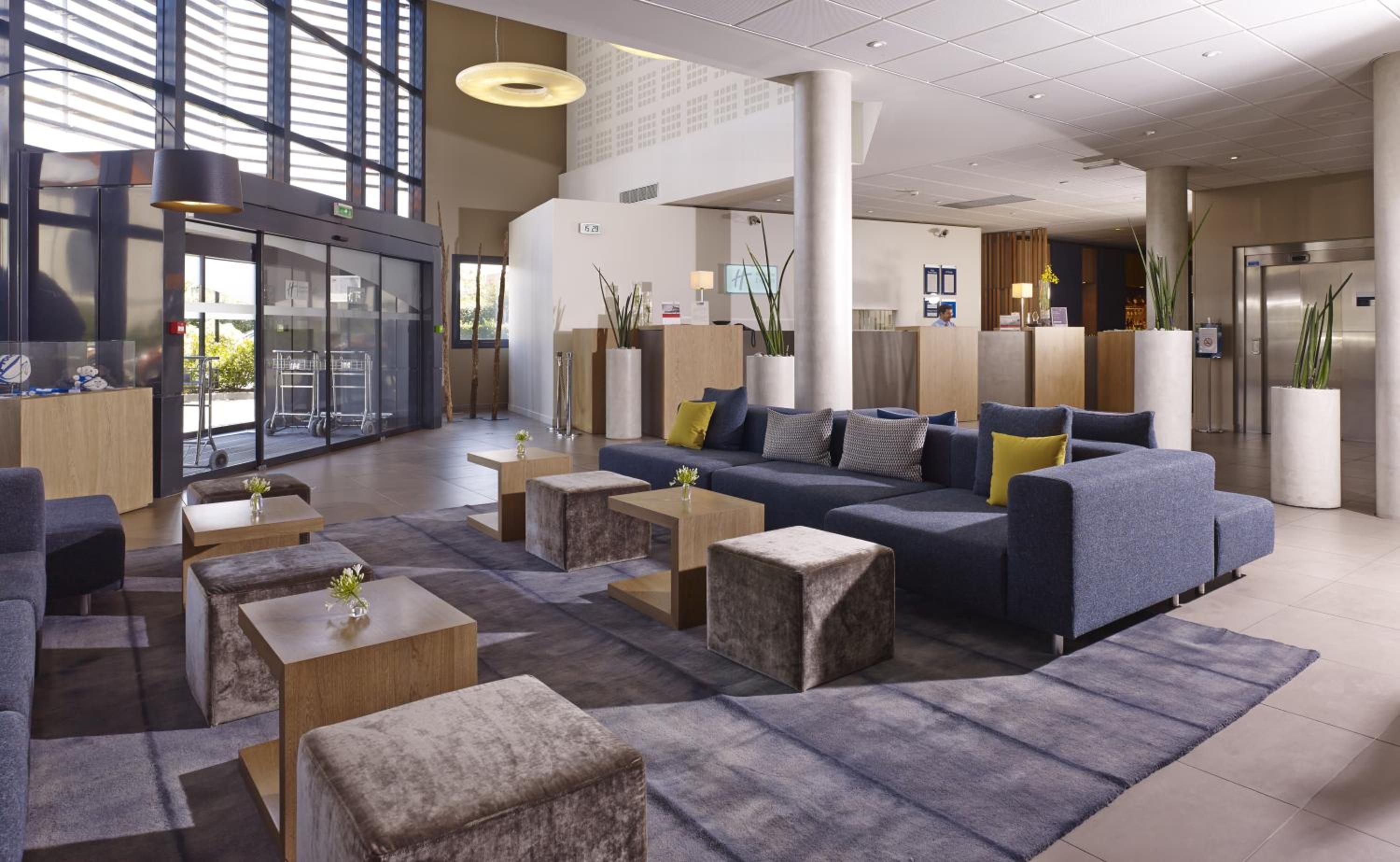 Blagnac Vacations - Holiday Inn Express Toulouse Airport, an IHG Hotel - Property Image 1