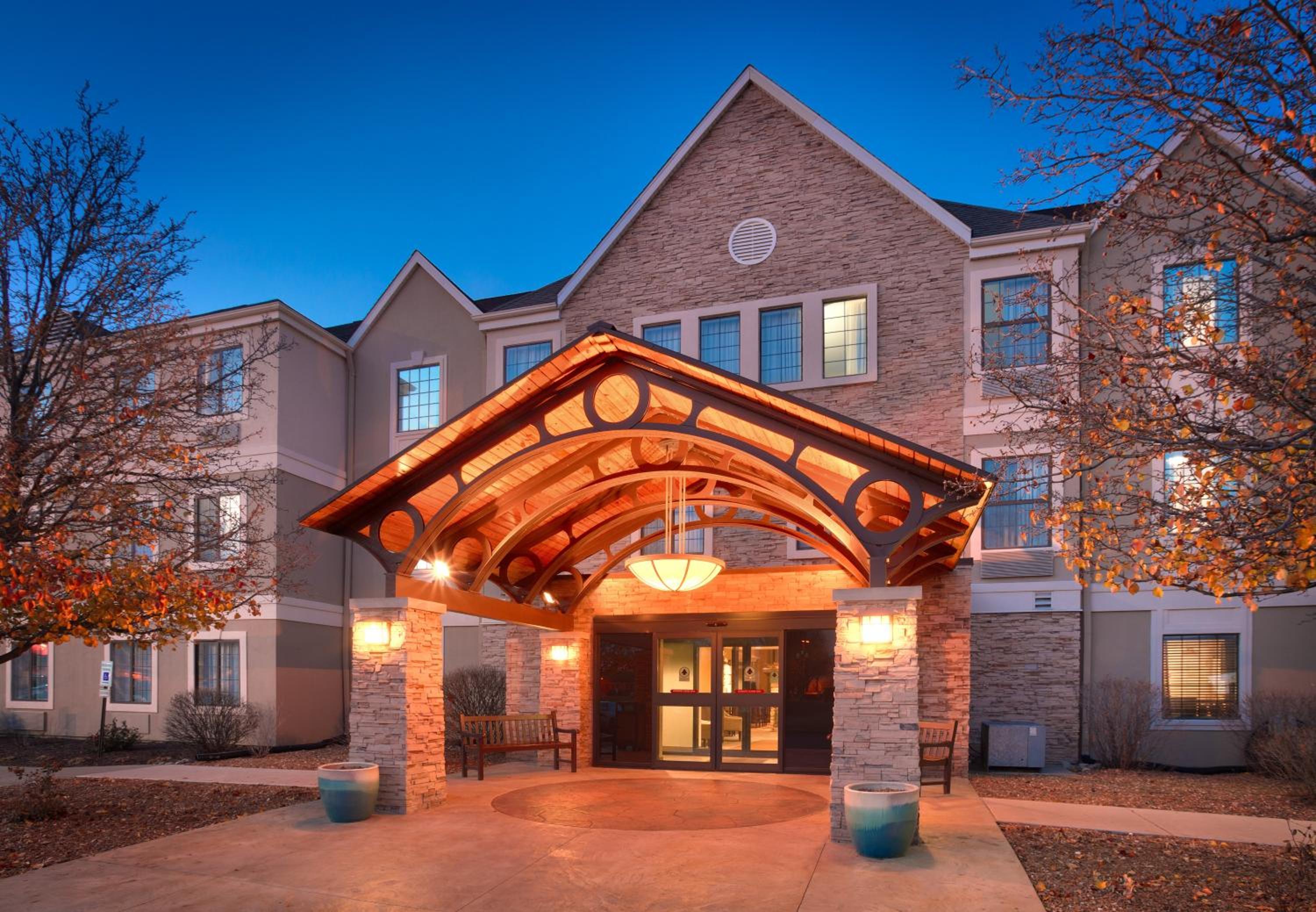 Peoria Vacations - Staybridge Suites Peoria Downtown, an IHG Hotel - Property Image 1