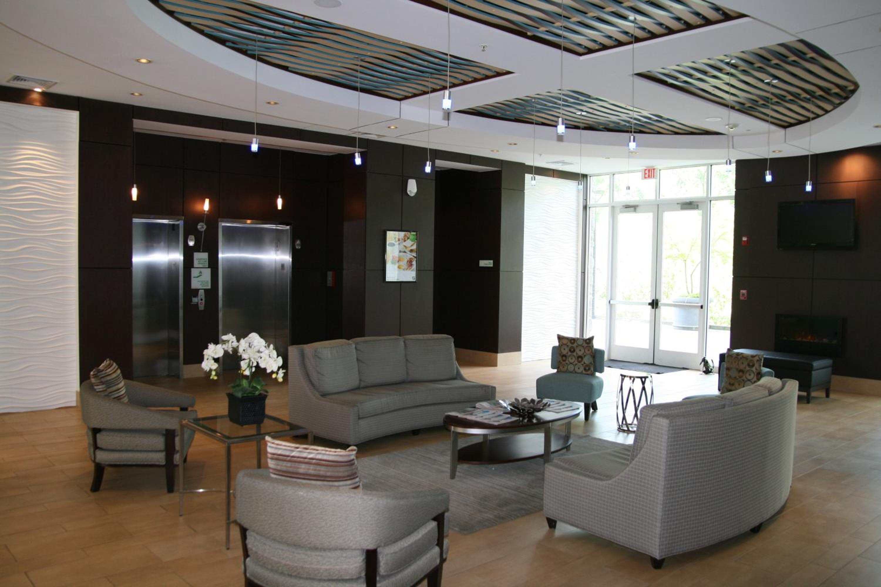 Macon Vacations - Holiday Inn Macon North, an IHG Hotel - Property Image 5