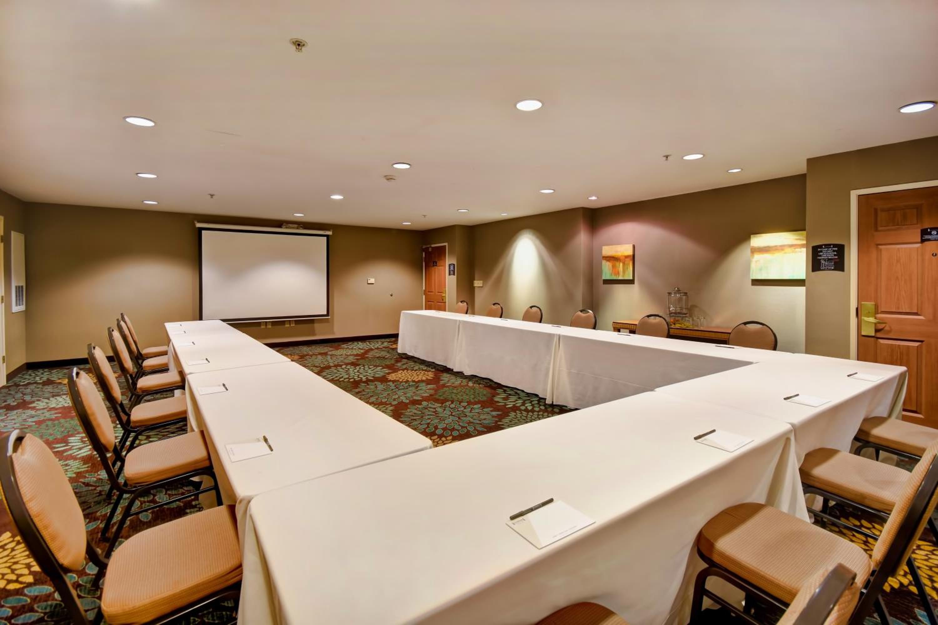 New York City Vacations - Staybridge Suites Madison - East, an IHG Hotel - Property Image 44