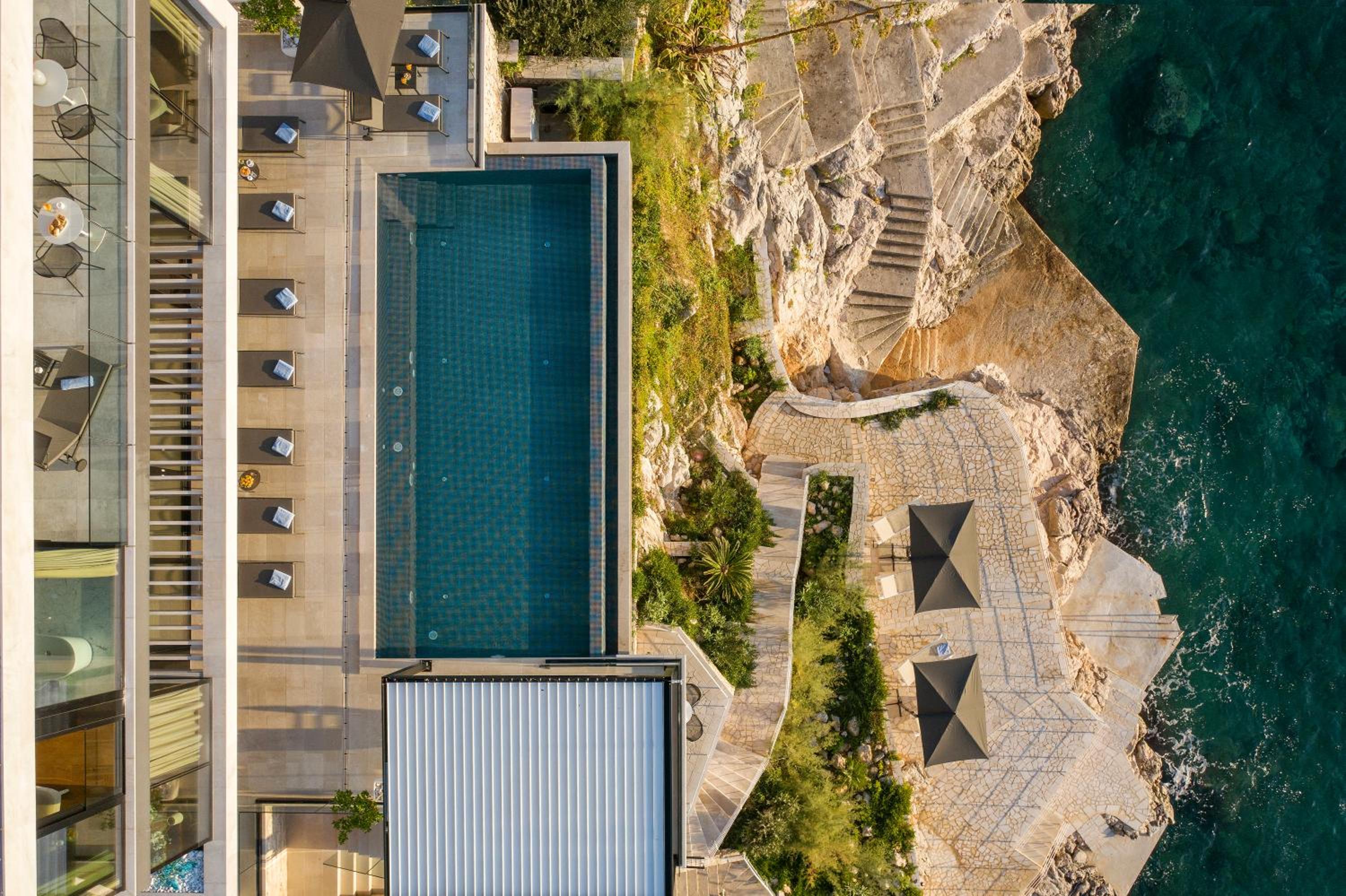 Villa Amelie - Private Seaside Haven