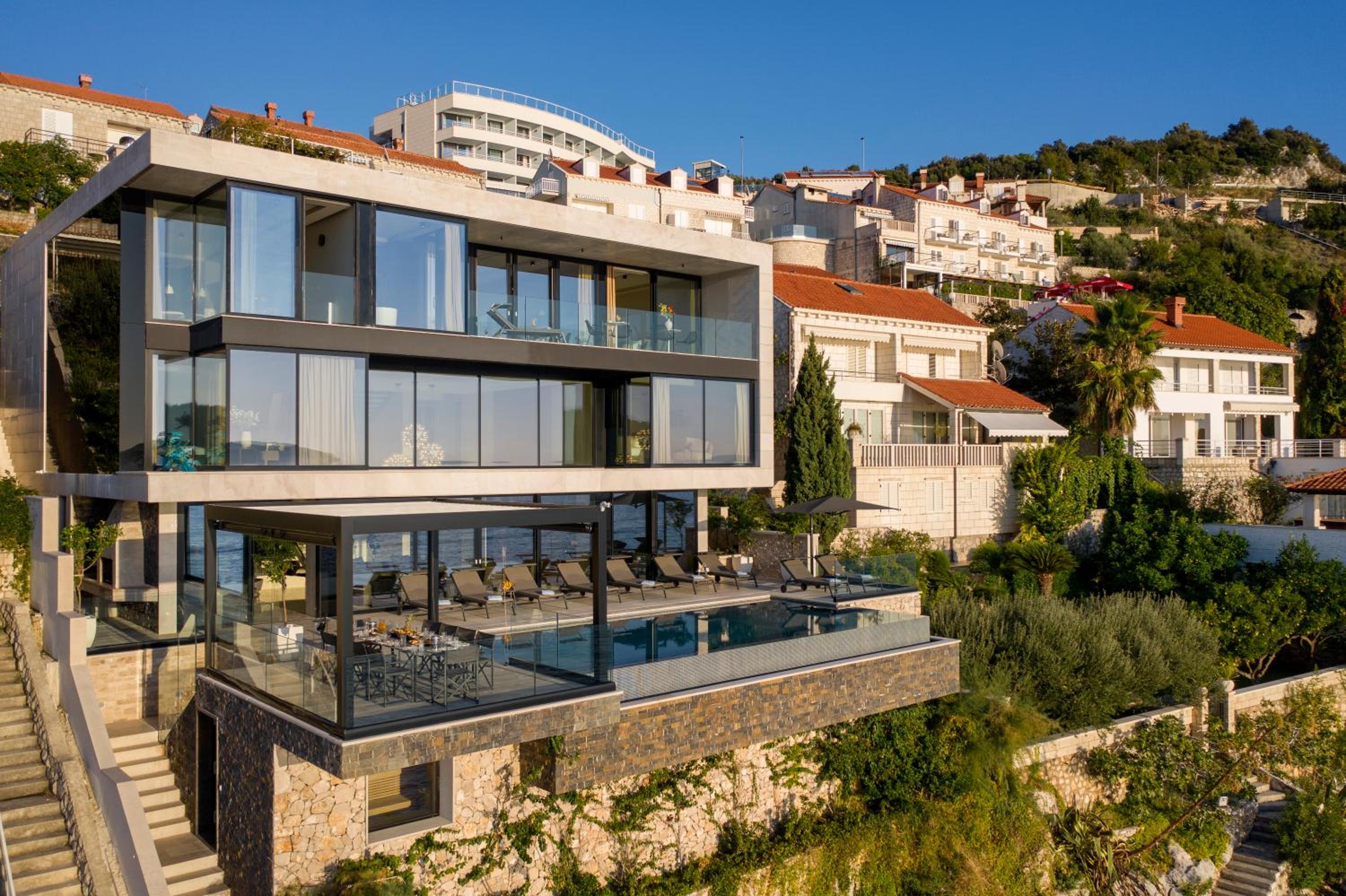 Villa Amelie - Private Seaside Haven