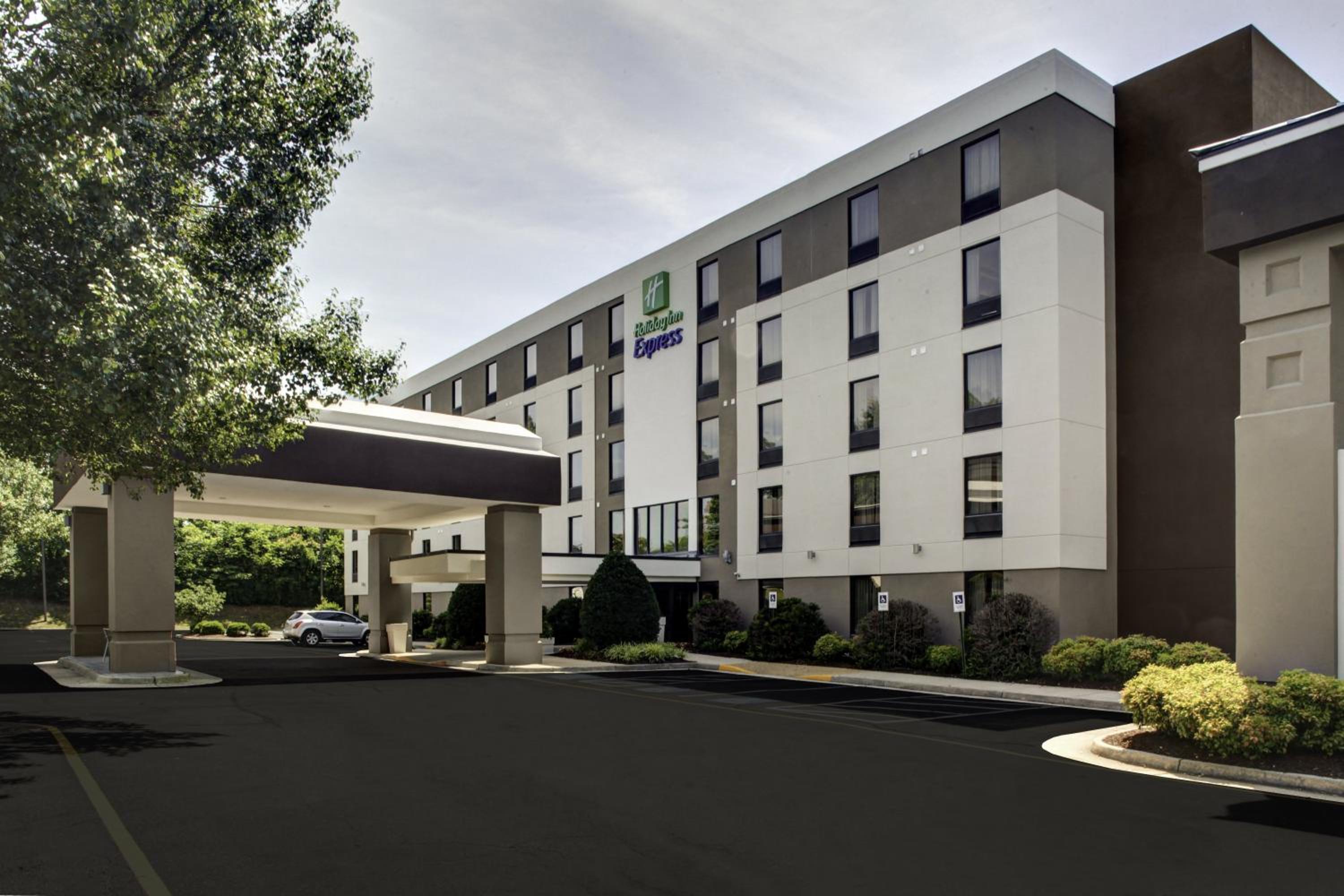 Hotel Holiday Inn Express Richmond-Mechanicsville, an IHG Hotel - Image 1