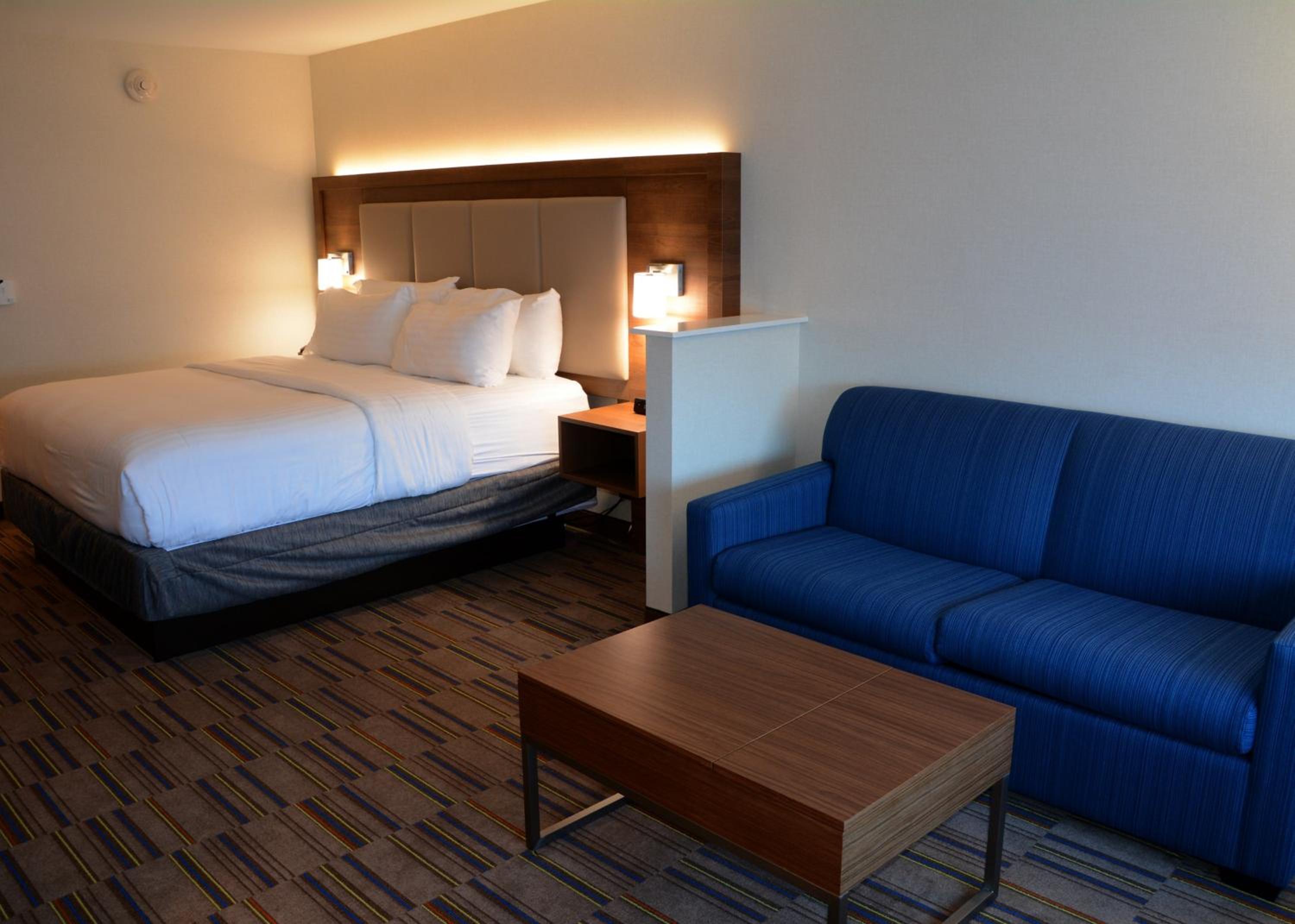 Holiday Inn Express  Suites - Pittsburgh - Monroeville, an IHG Hotel - Property Image 20