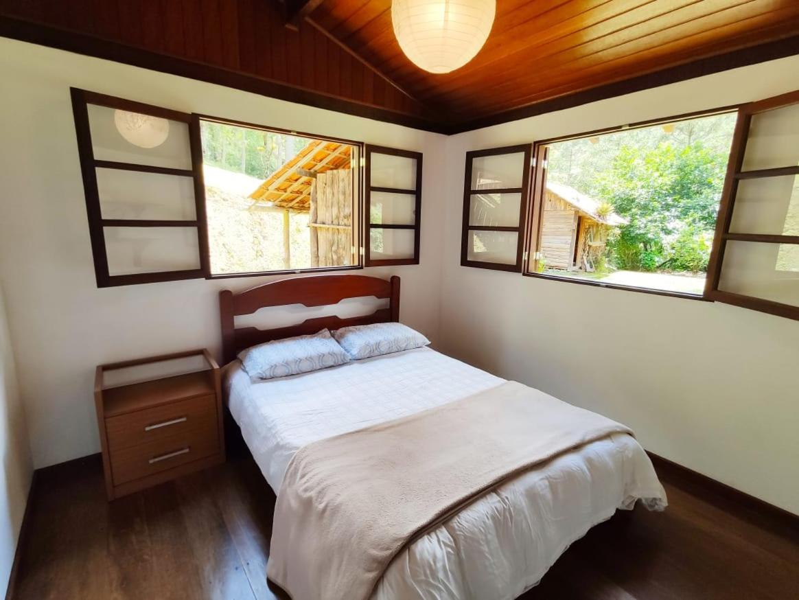 Linda casa em Visconde de Mauá perto da cachoeira