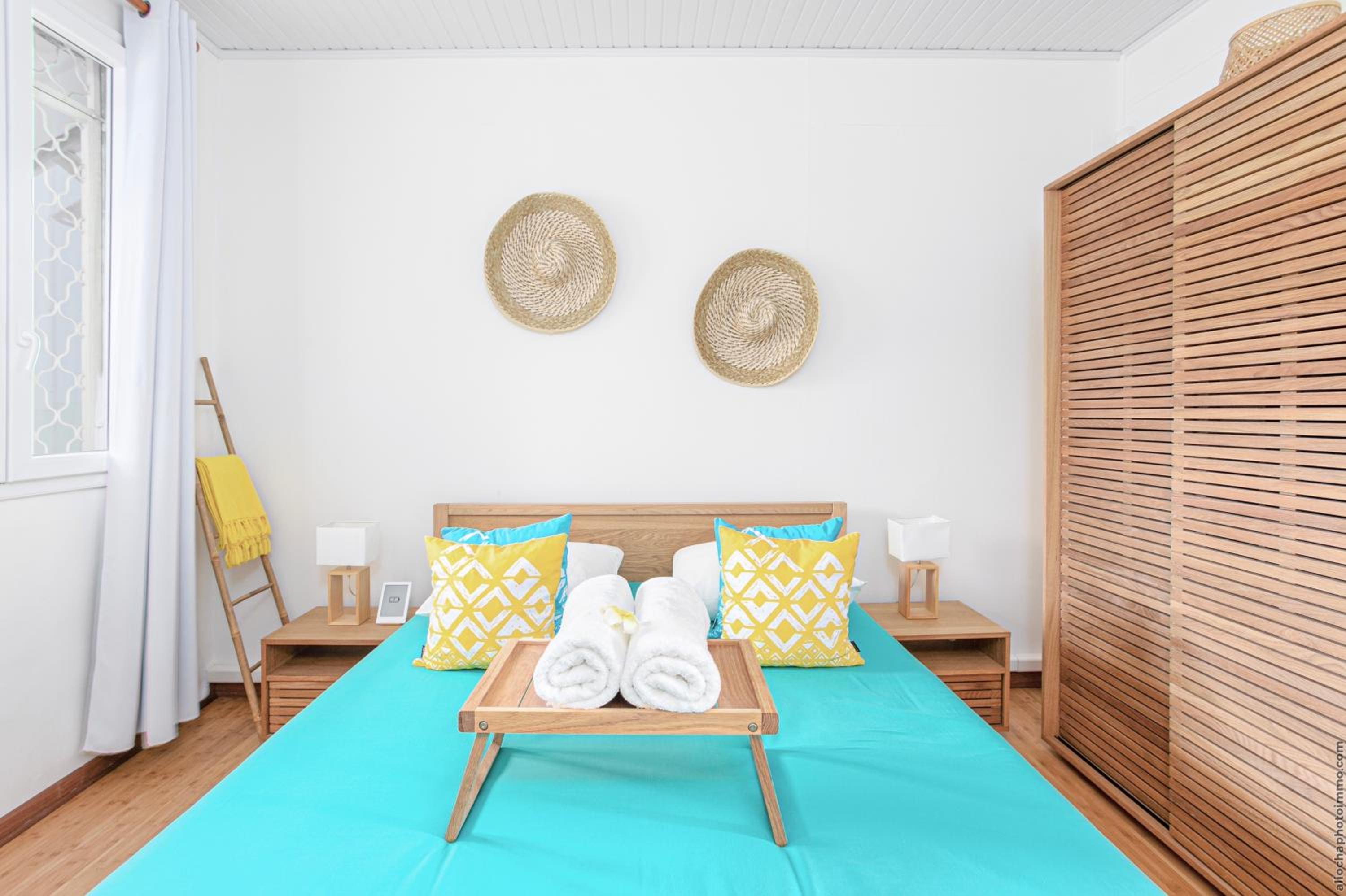 Foyal Suites