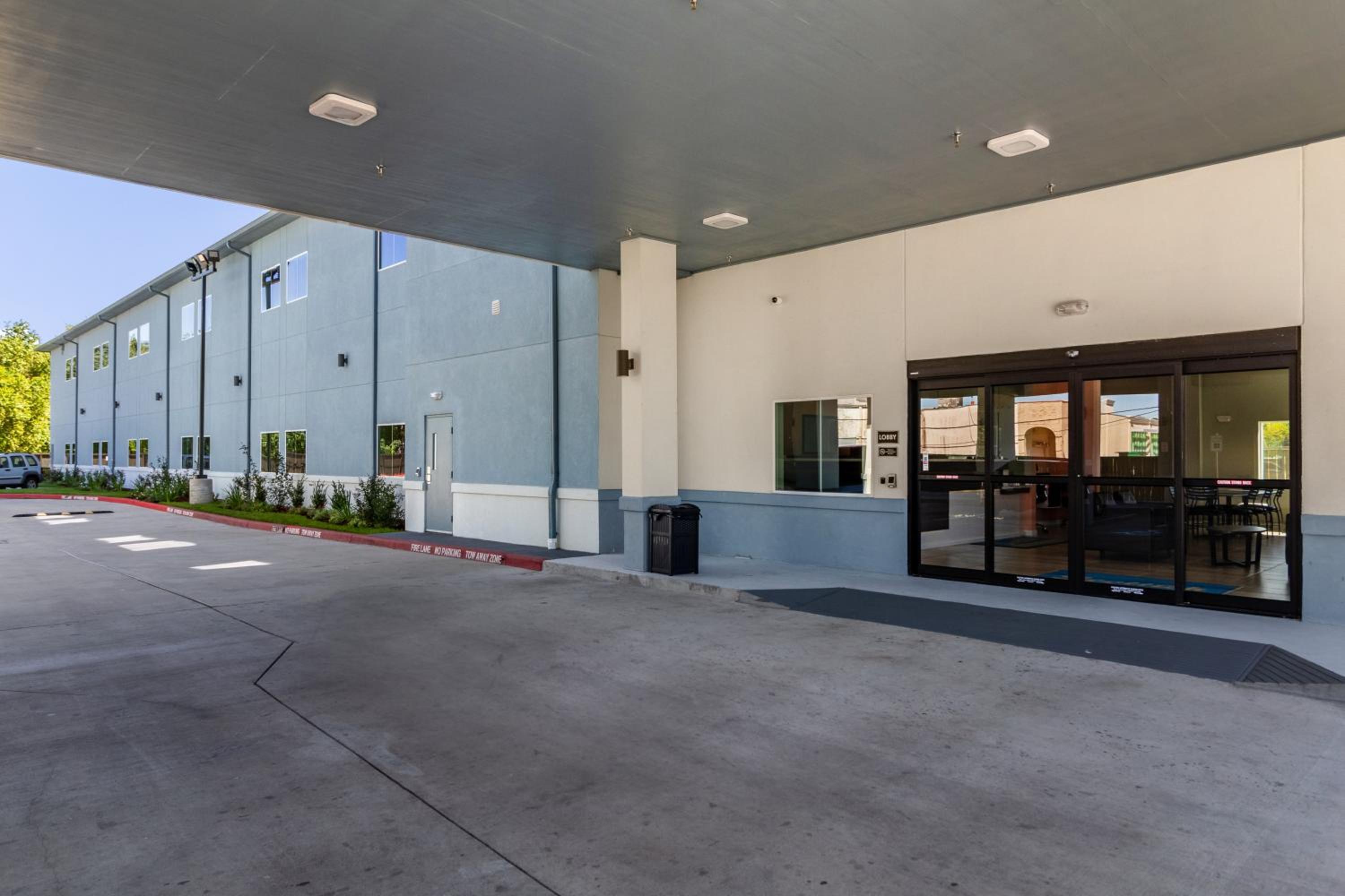 Scottish Inns & Suites Houston, TX - Image 2