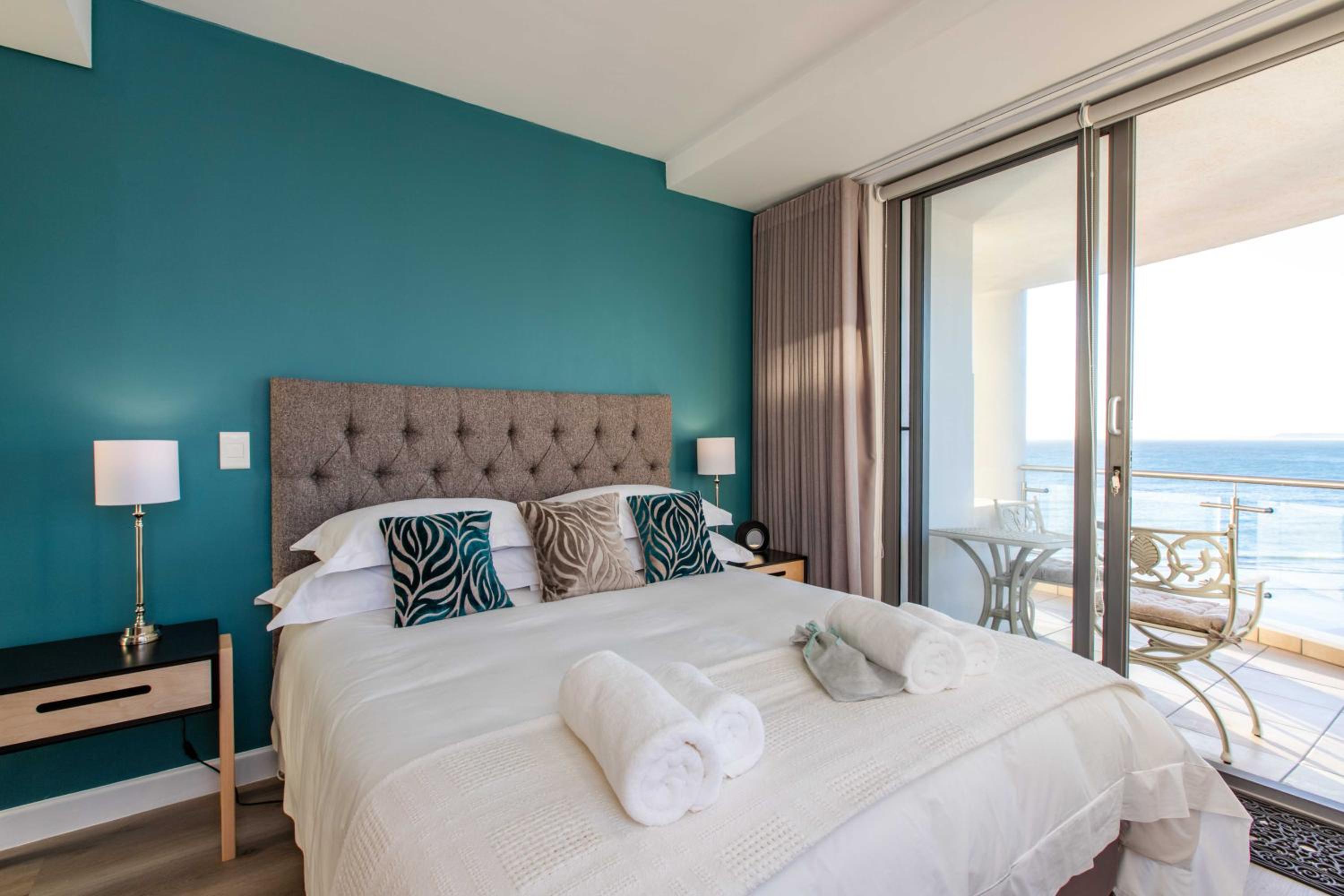 Hibernian Towers 807, Beach Road, Strand view 4