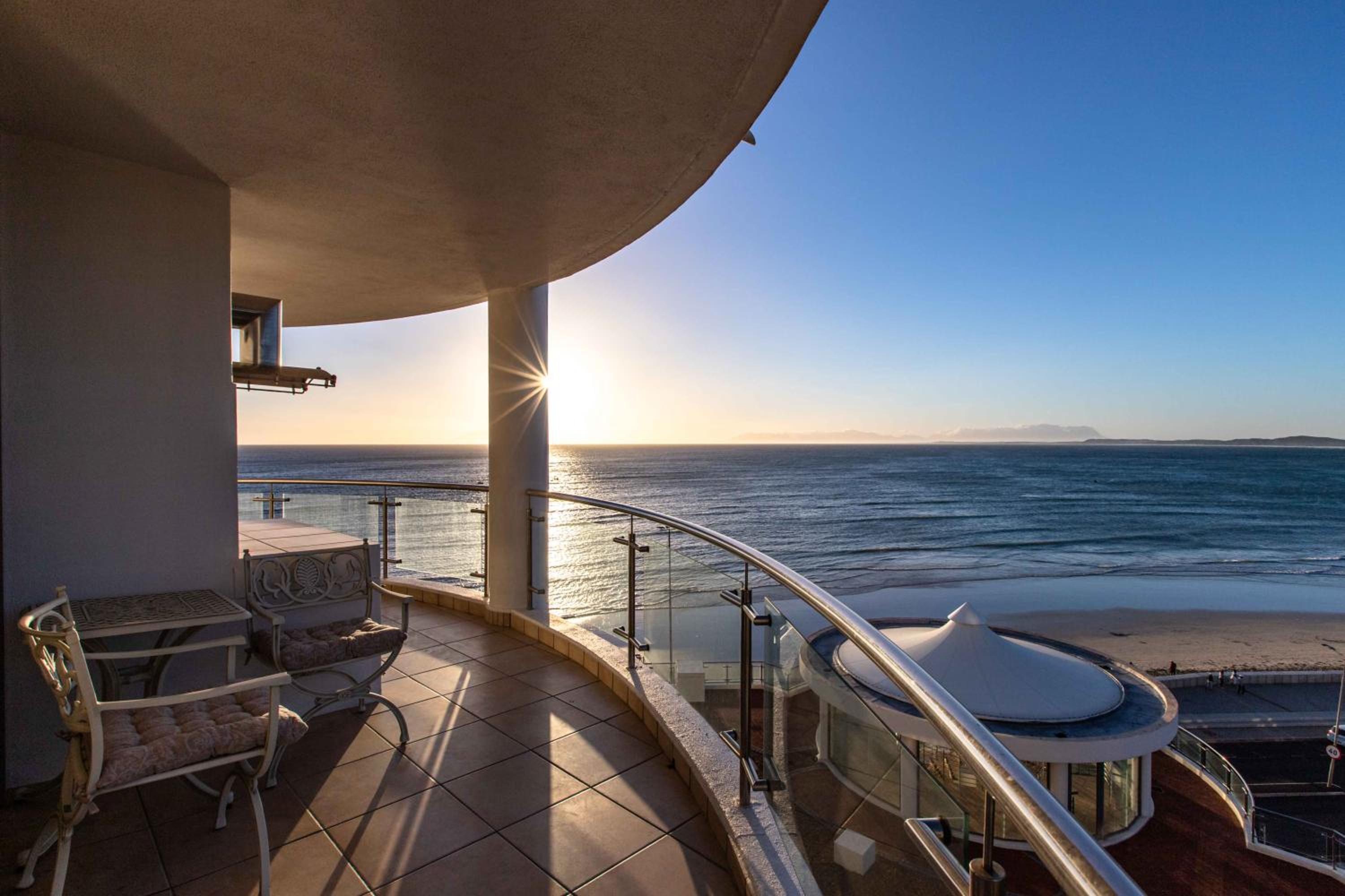 Hibernian Towers 807, Beach Road, Strand view 5