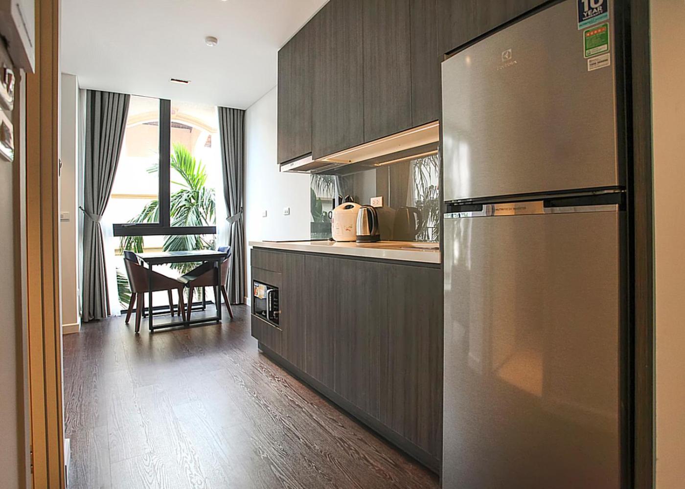 Hanoi Home 3 - Luxury Apartment in Tay Ho street