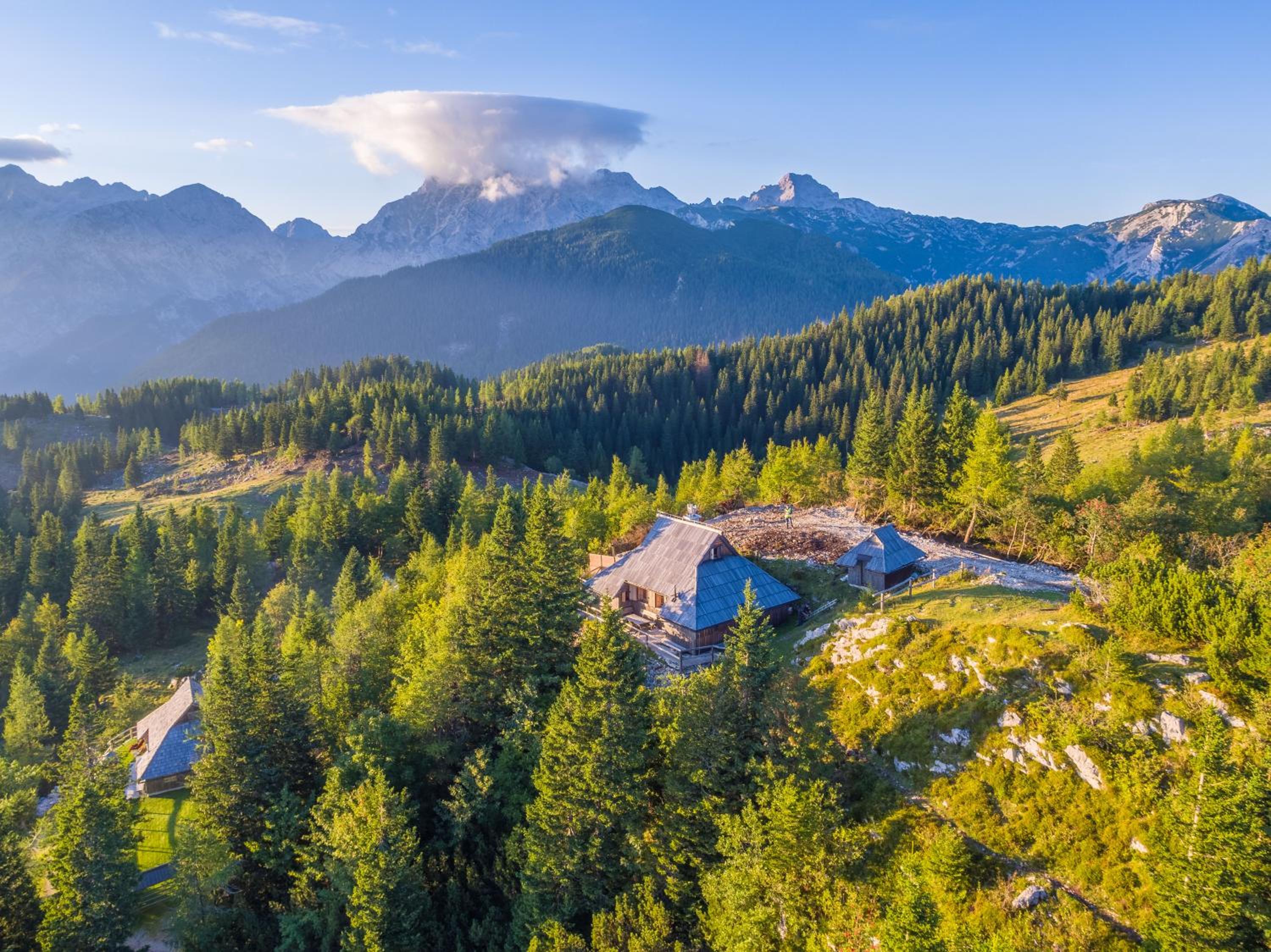 Chalet Gorenjka - Velika planina view 2