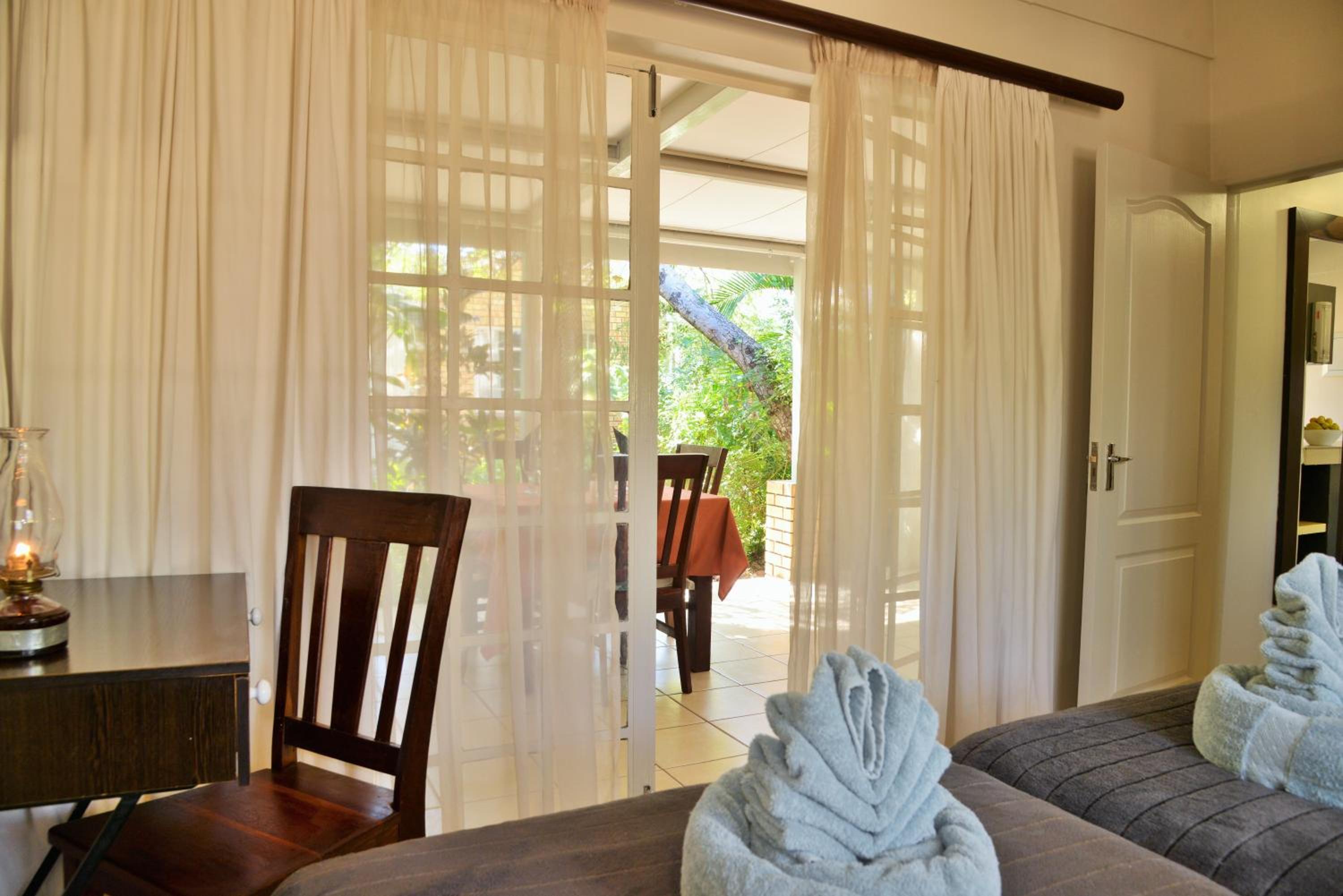Chobe River Cottages view 5