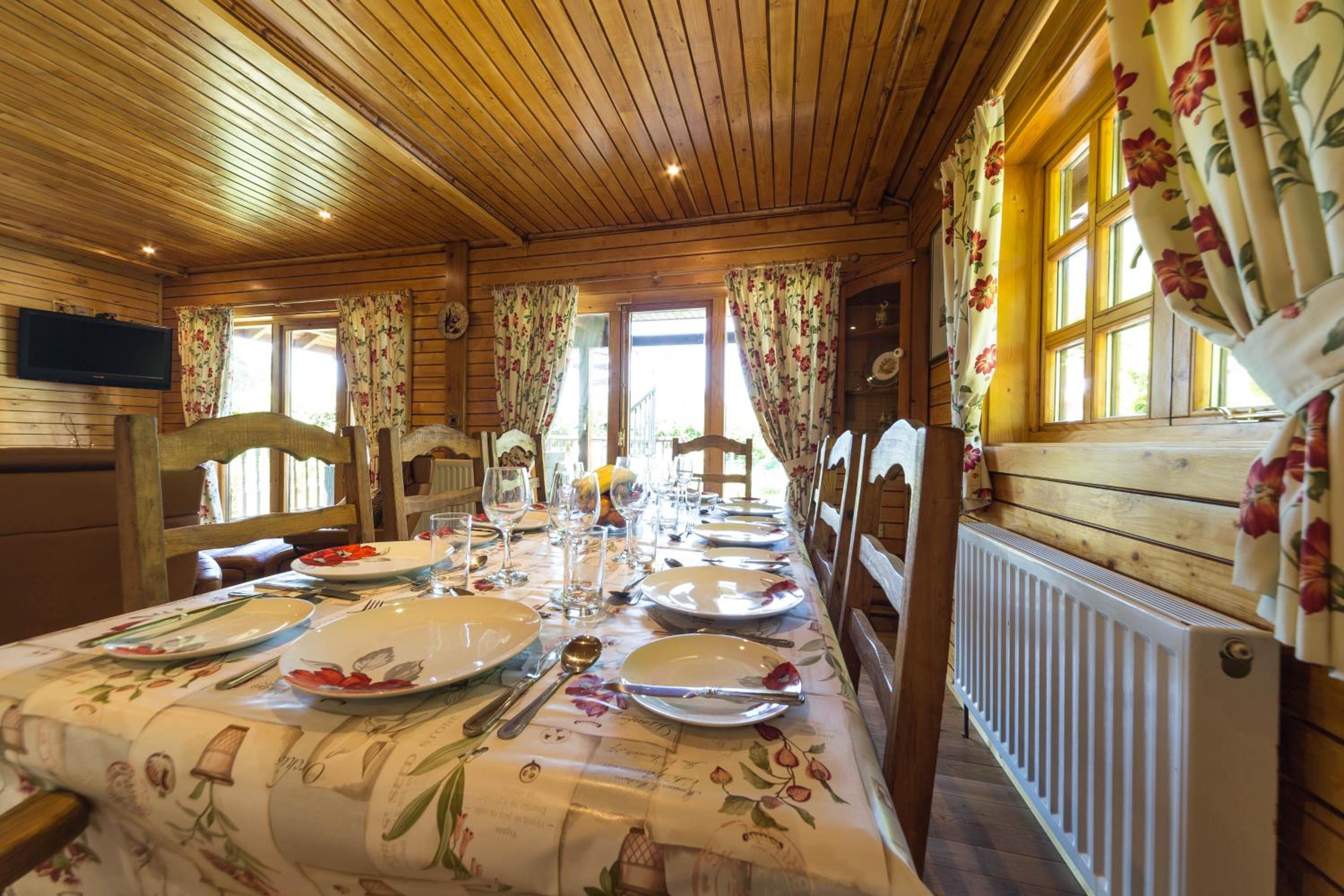 ASH Log Cabin