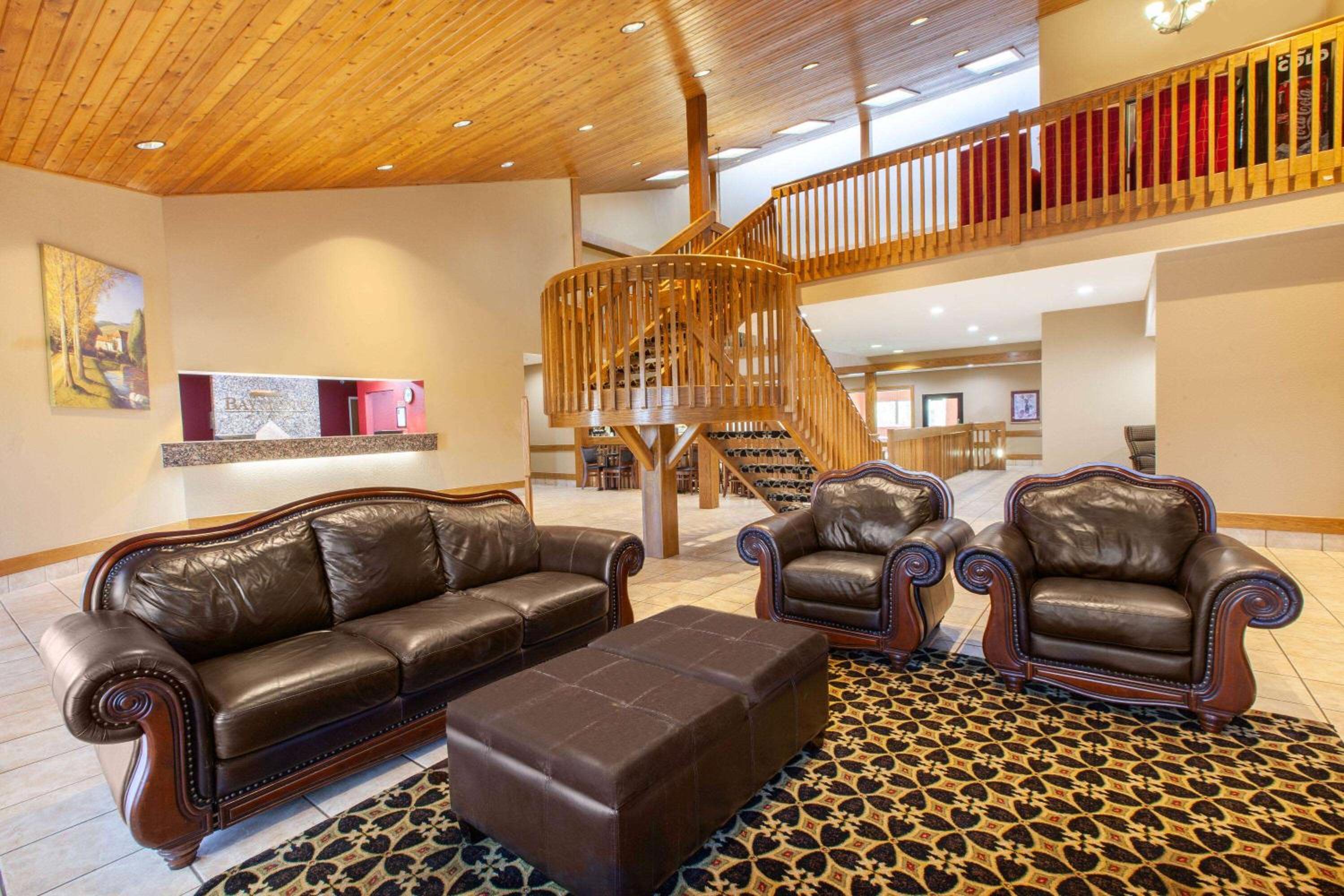 Baymont by Wyndham Franklin view 3